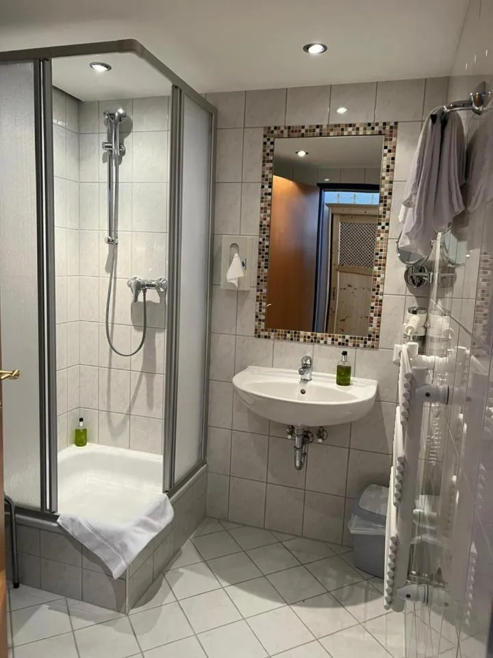 Bathroom in Landhotel Postgut - Tradition seit 1549