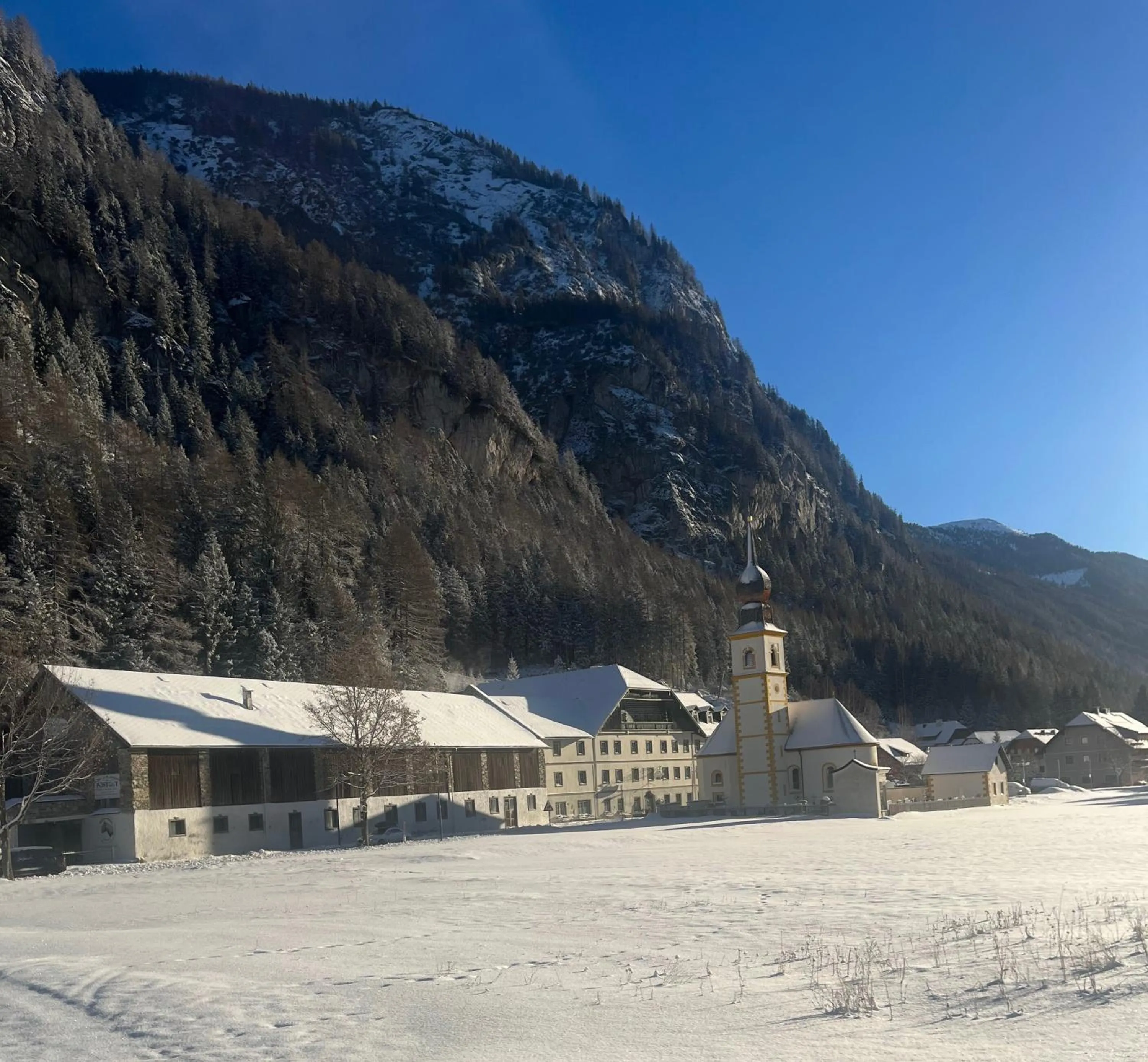 Property building in Landhotel Postgut - Tradition seit 1549