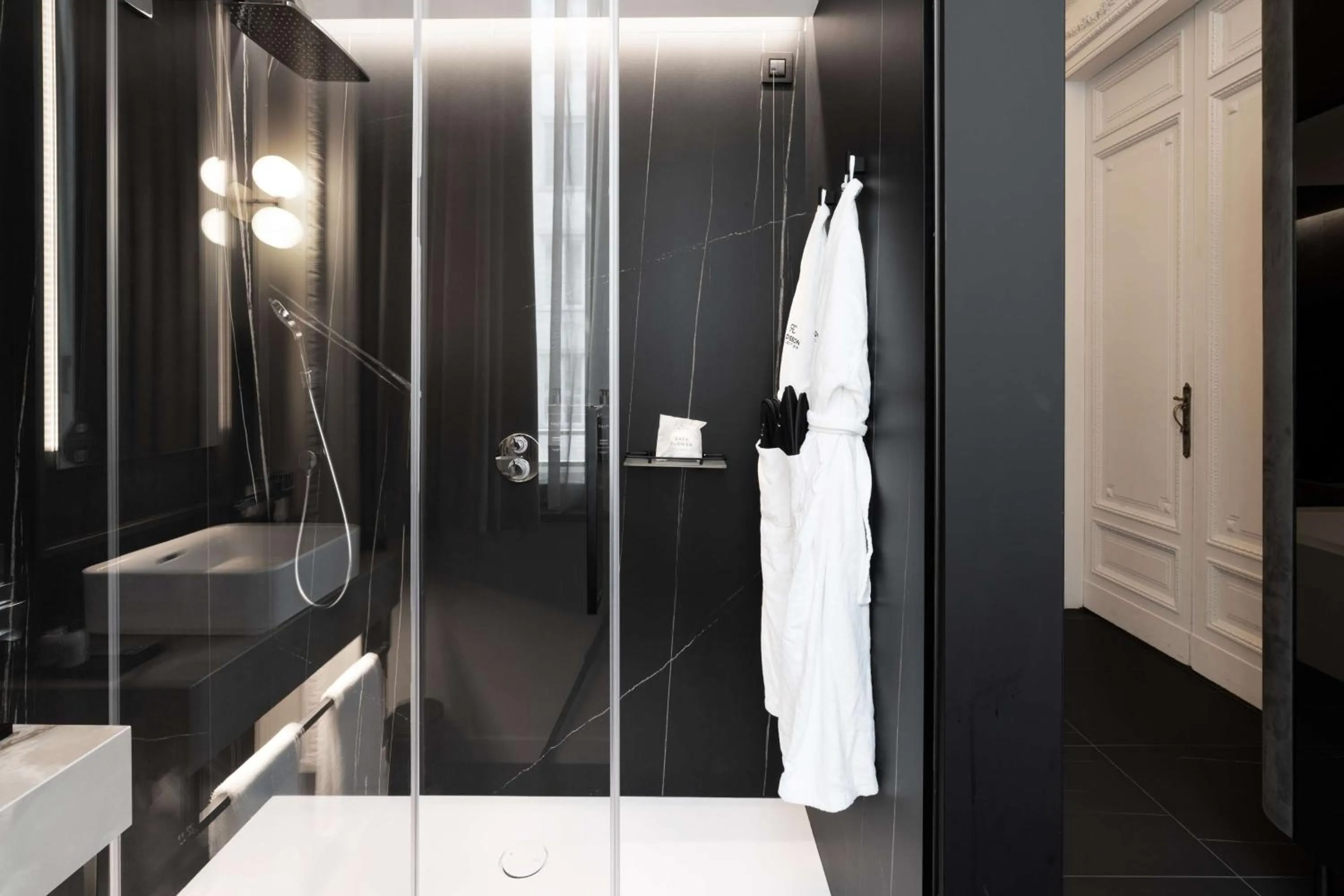 Bathroom in Palazzo Touring Club Milan, A Radisson Collection Hotel