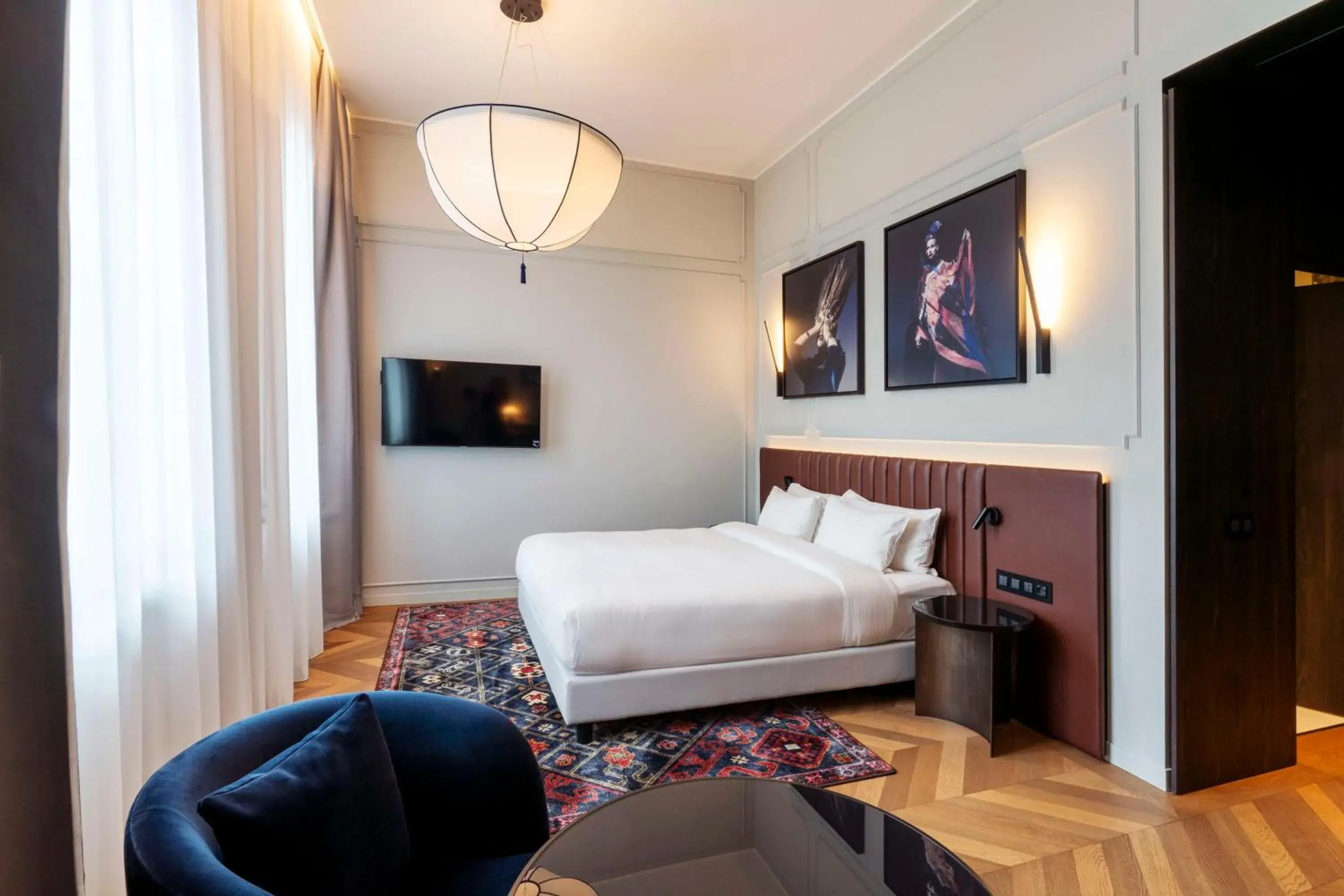 Bedroom, Bed in Radisson Collection Hotel, Palazzo Touring Club Milan Bedroom, Bed in Radisson Collection Hotel, Palazzo Touring Club Milan