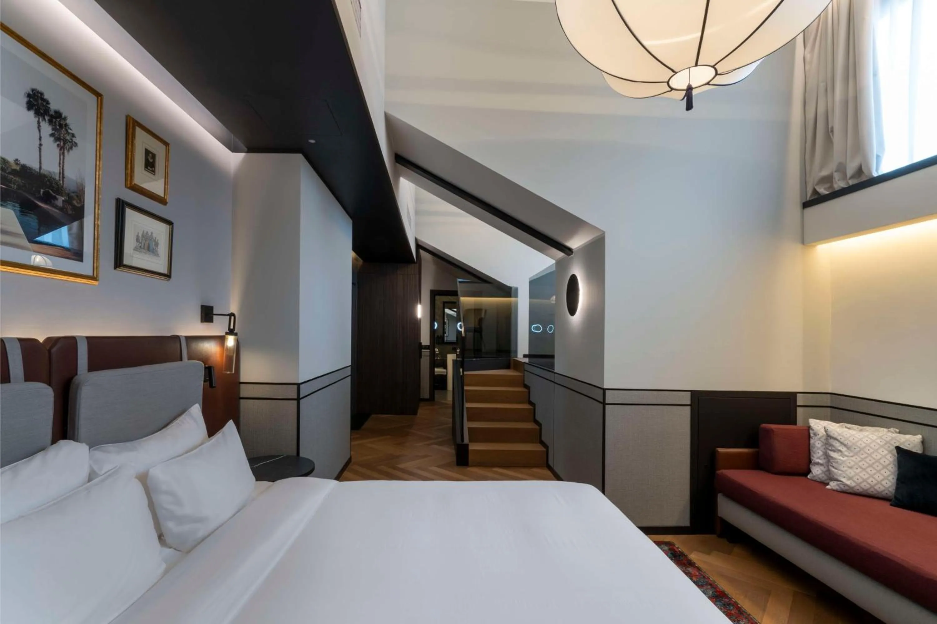 Photo of the whole room, Bed in Palazzo Touring Club Milan, A Radisson Collection Hotel