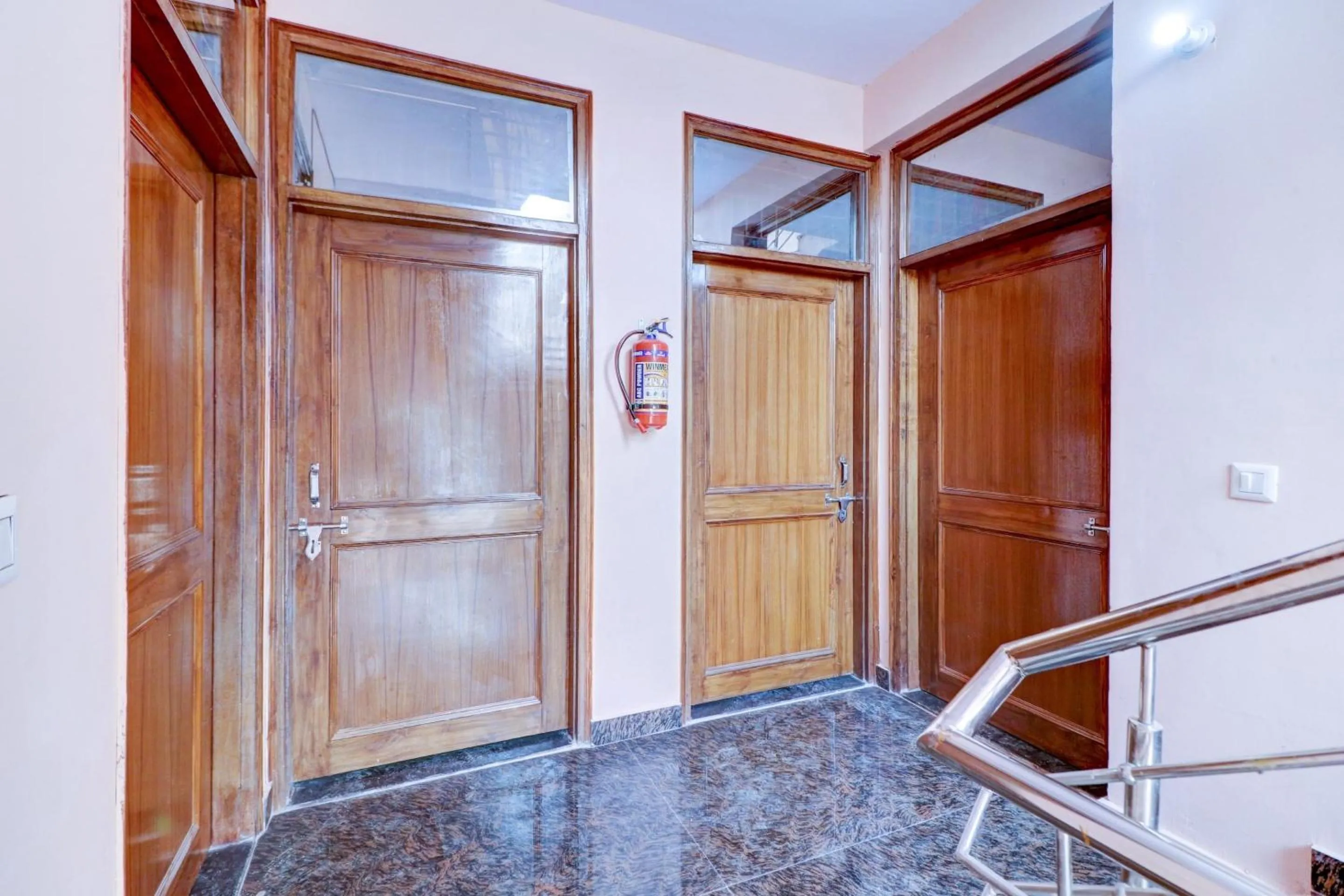 Lobby or reception in Hotel O Palace At Seventy Two Near Iskcon Temple Noida