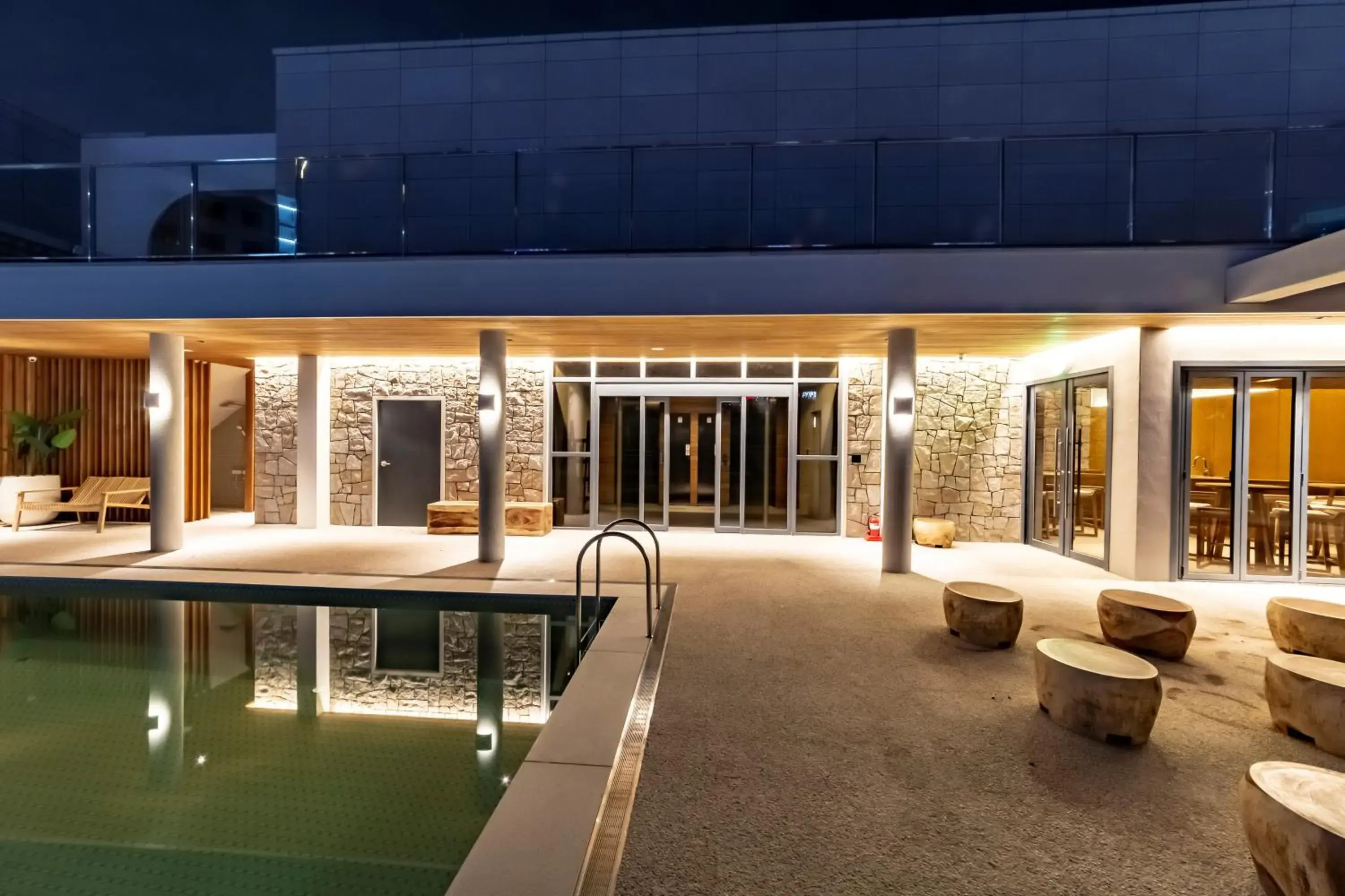 Swimming pool in Hound Hotel Haeundae Signature Swimming pool in Hound Hotel Haeundae Signature