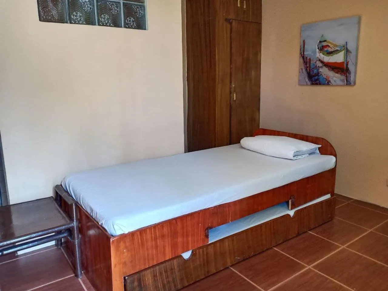 Bed in RedDoorz Near Gaisano Grand Cordova