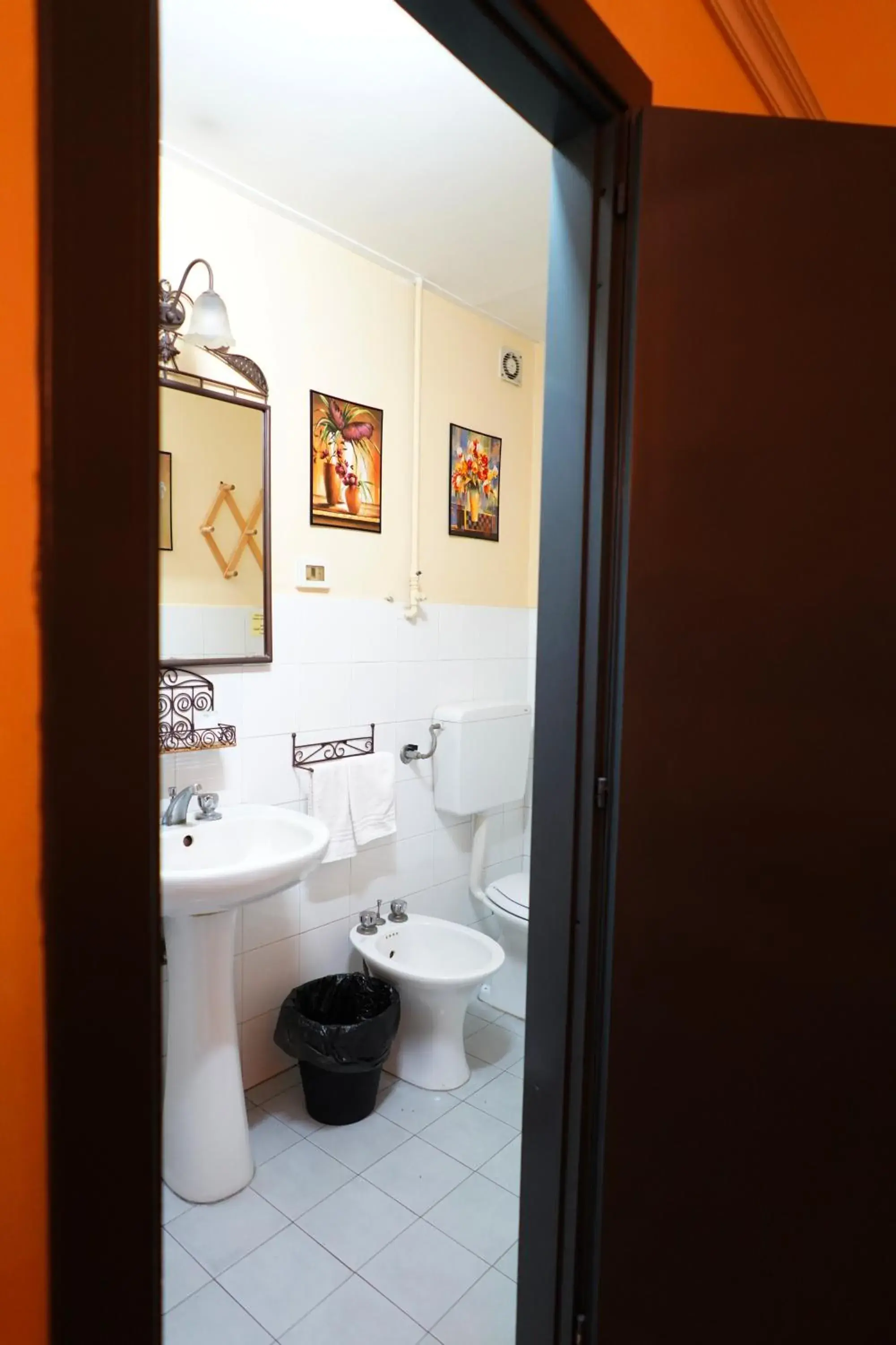 Double Room with Private Bathroom in Hotel Etnea Double Room with Private Bathroom in Hotel Etnea