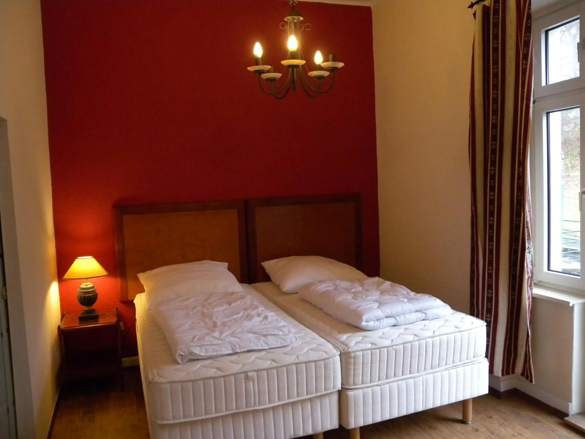 Photo of the whole room, Bed in Hostel Goslar