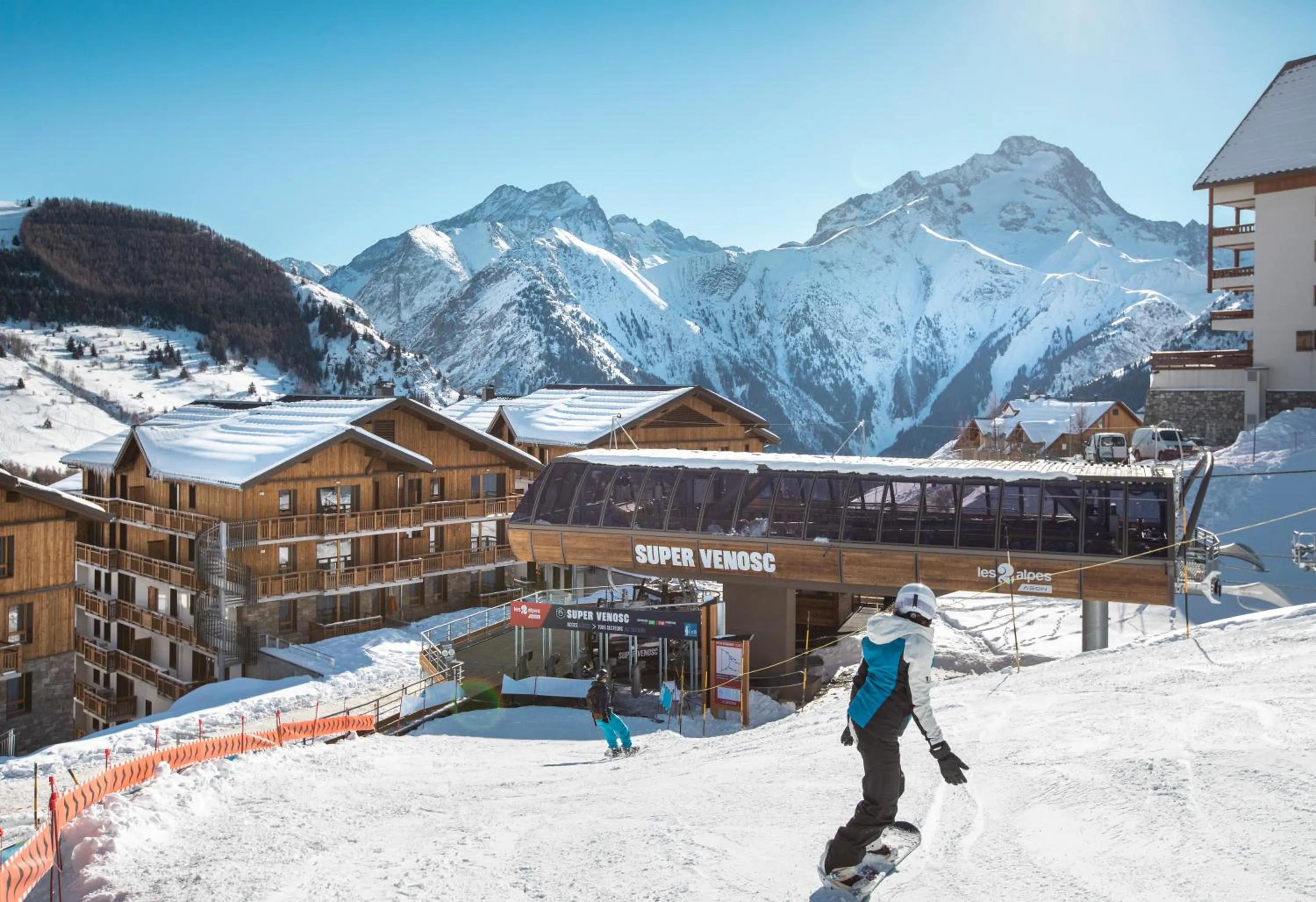 Property building in Résidence Club MMV Les Clarines