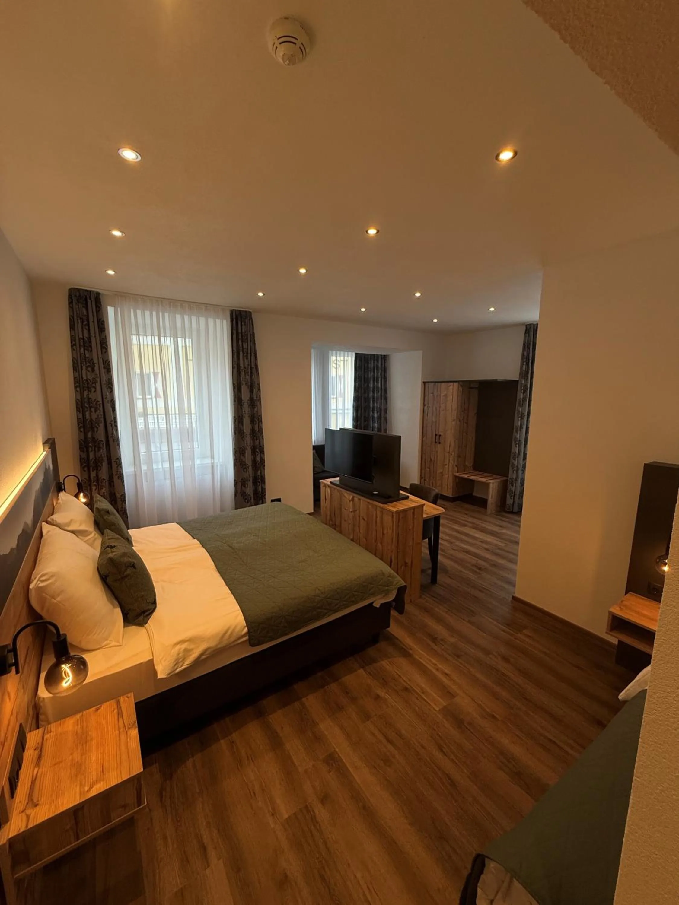 Bedroom, Bed in Hotel Wilder Mann