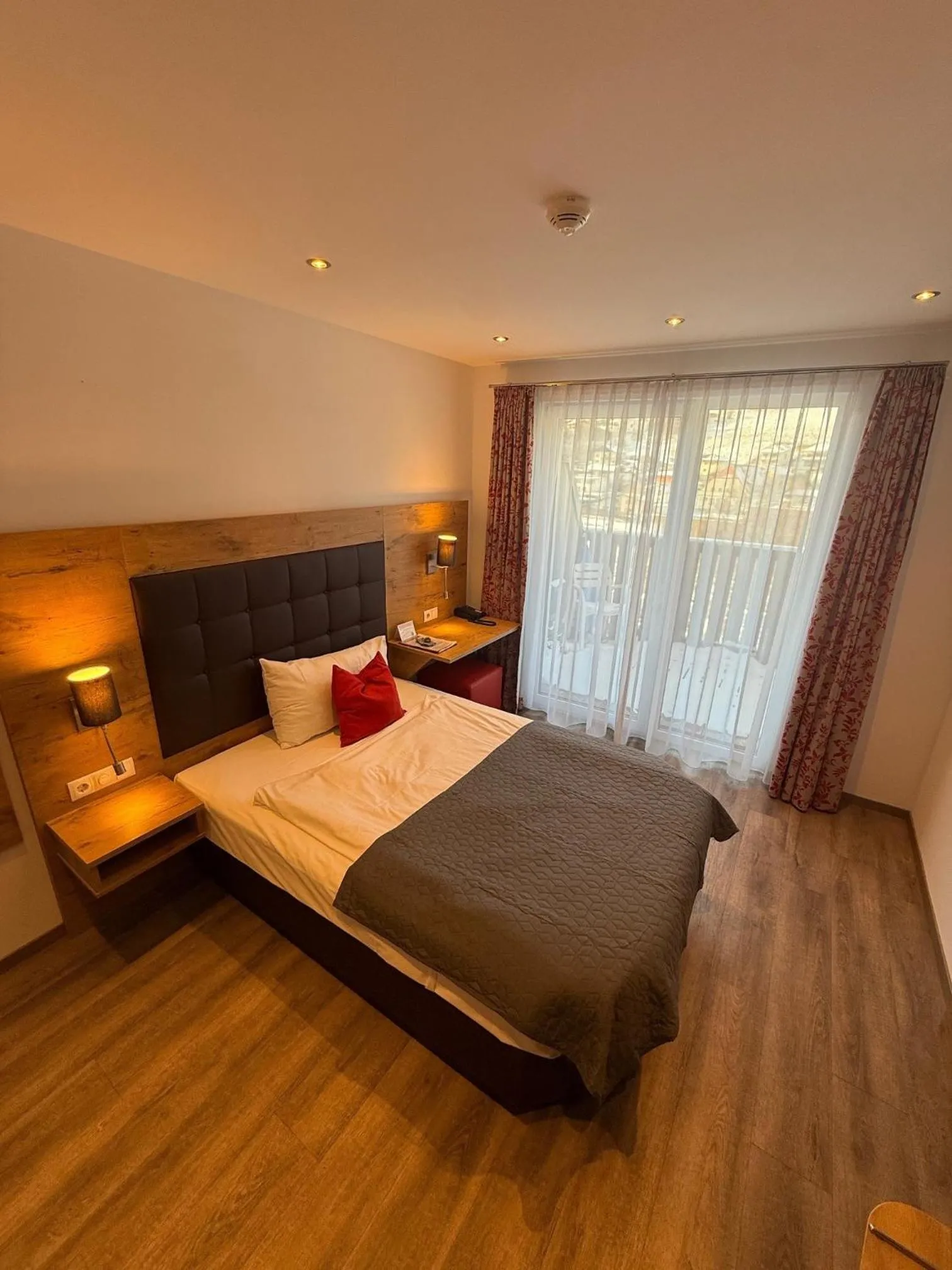 Bedroom, Bed in Hotel Wilder Mann