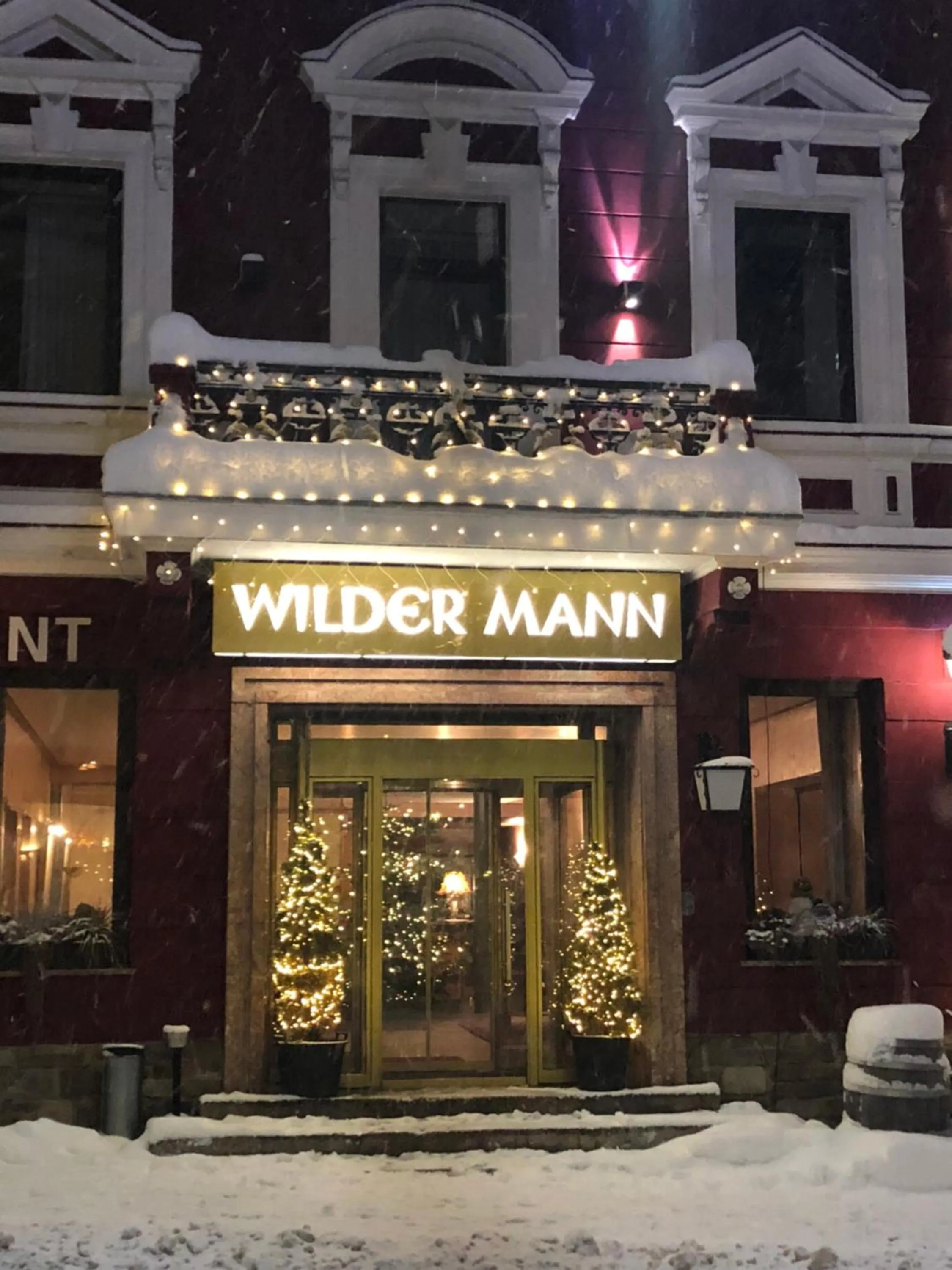 Facade/entrance in Hotel Wilder Mann