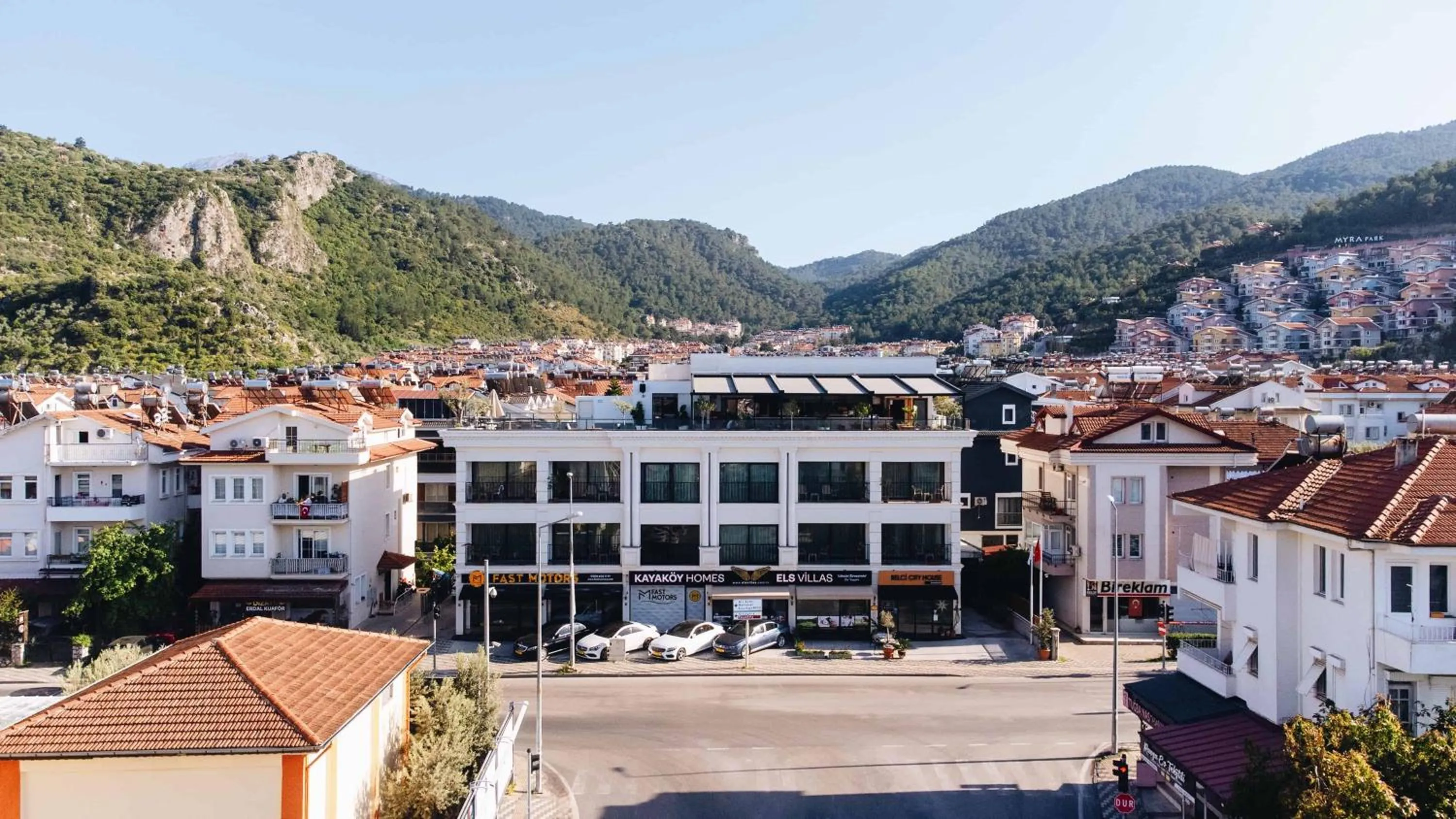 Property building in Belci City House