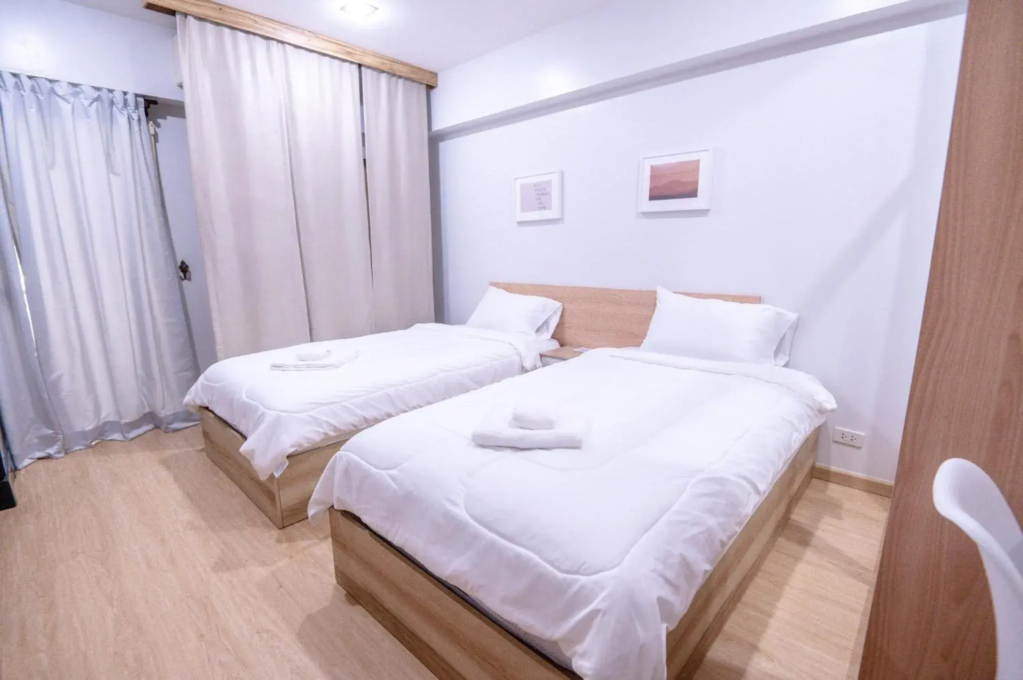 Deluxe Twin Room in Creston Grand Hotel Suphan Buri Deluxe Twin Room in Creston Grand Hotel Suphan Buri