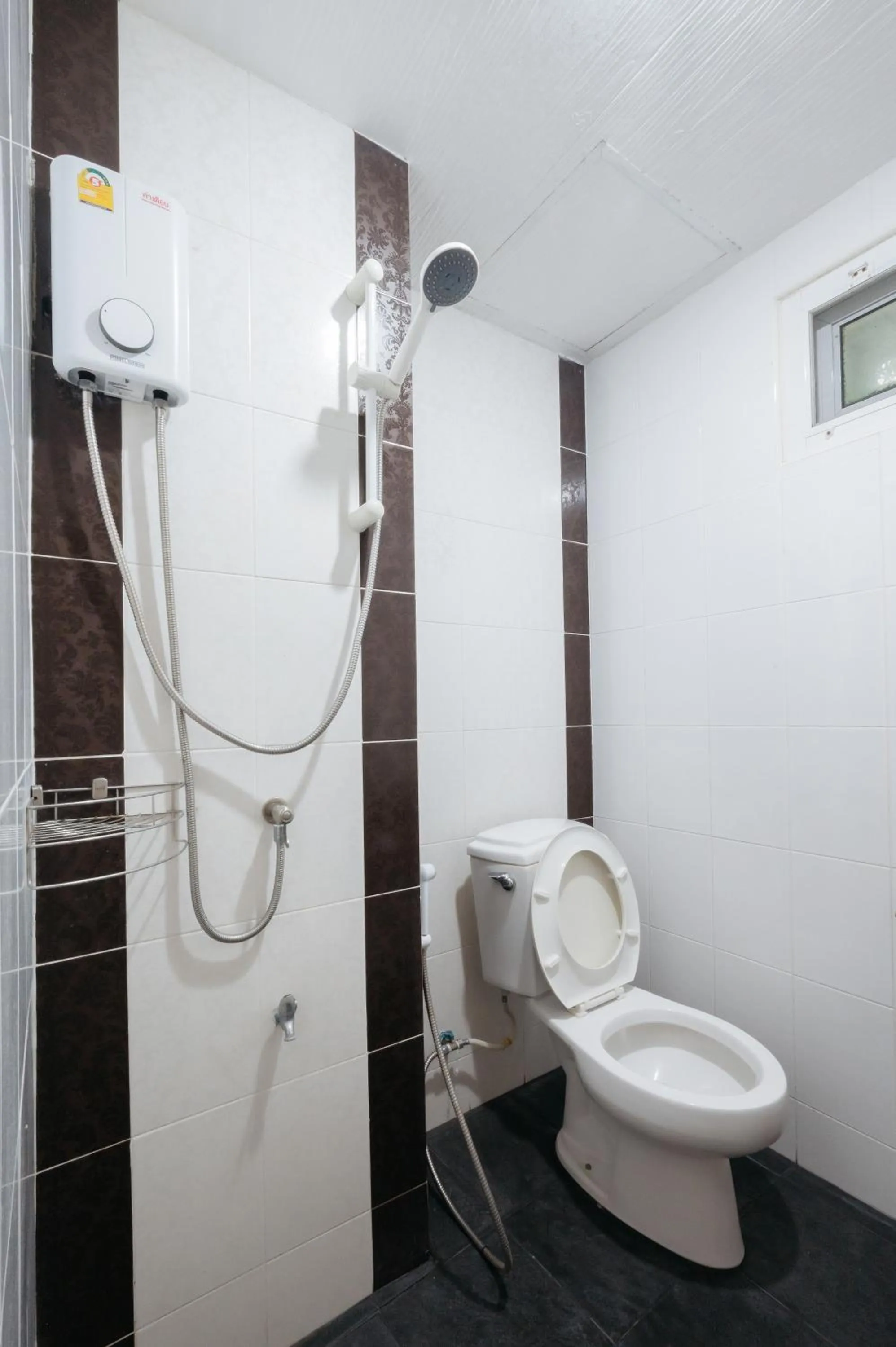 Bathroom in Creston Grand Hotel Suphan Buri