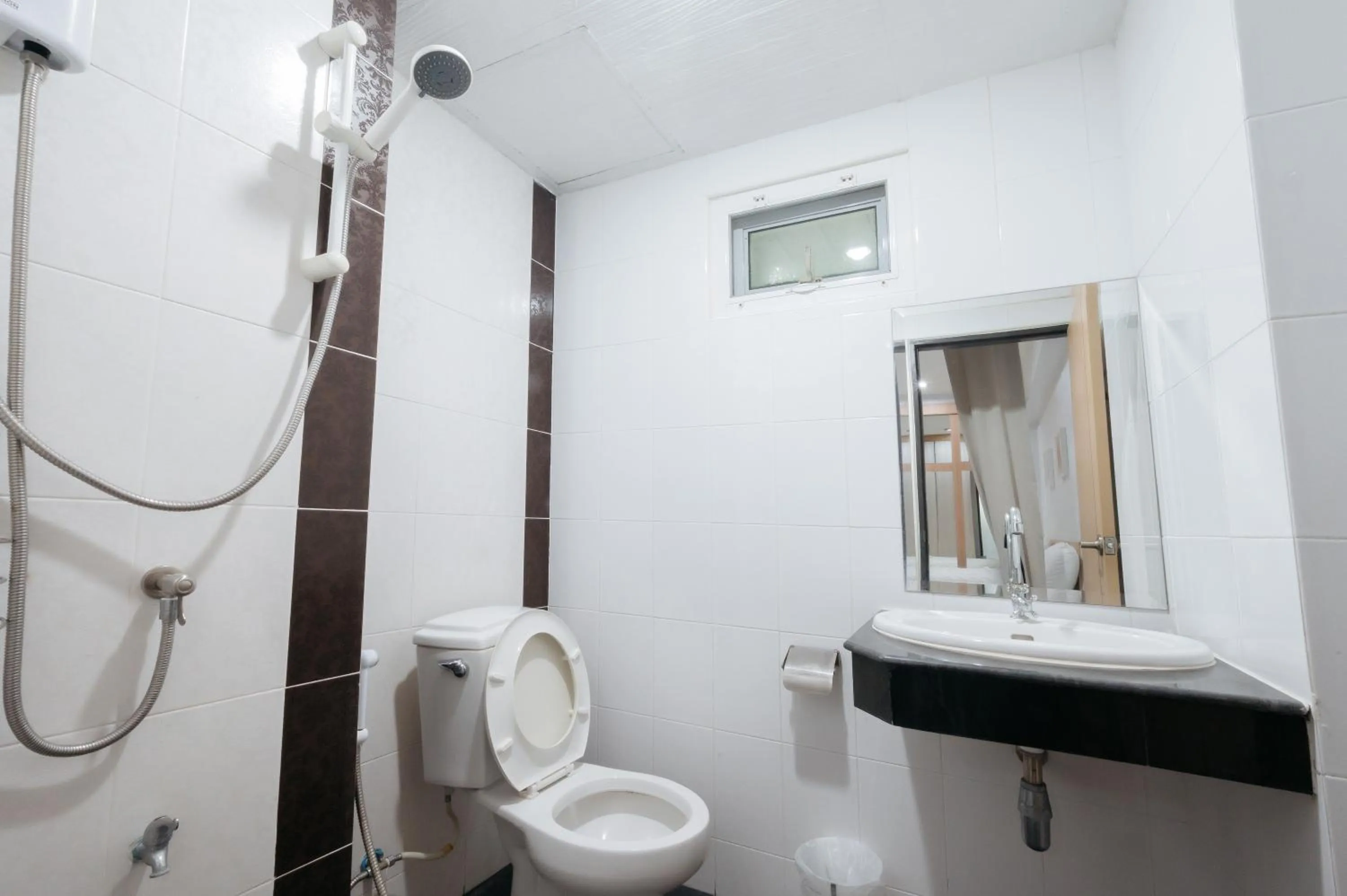 Bathroom in Creston Grand Hotel Suphan Buri