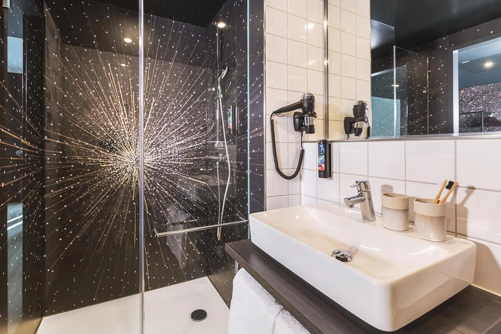 Bathroom in the niu Star