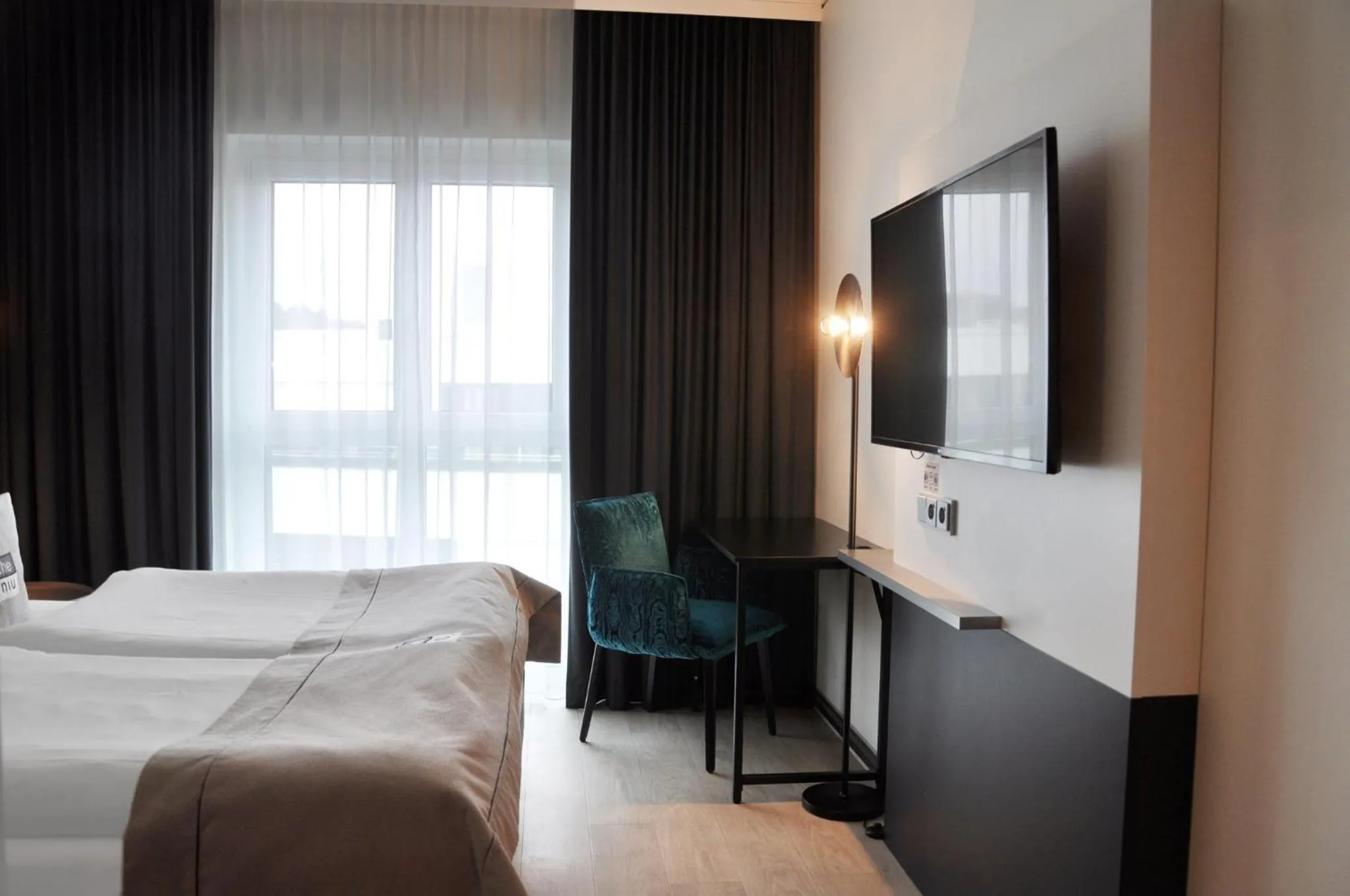 Photo of the whole room, Bed in Holiday Inn - the niu Star Sindelfingen by IHG