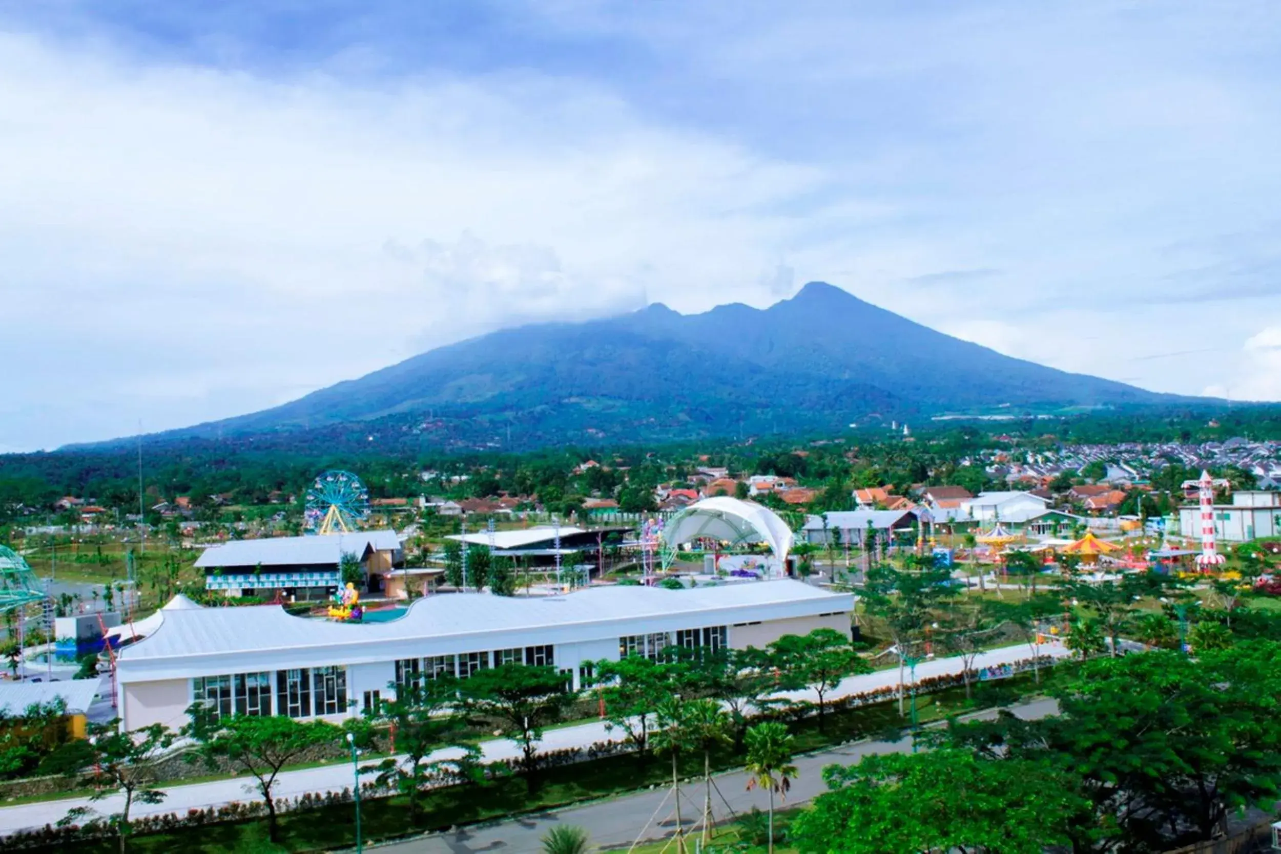 Bird's eye view in Padjadjaran Suites Resort and Convention Hotel Bird's eye view in Padjadjaran Suites Resort and Convention Hotel