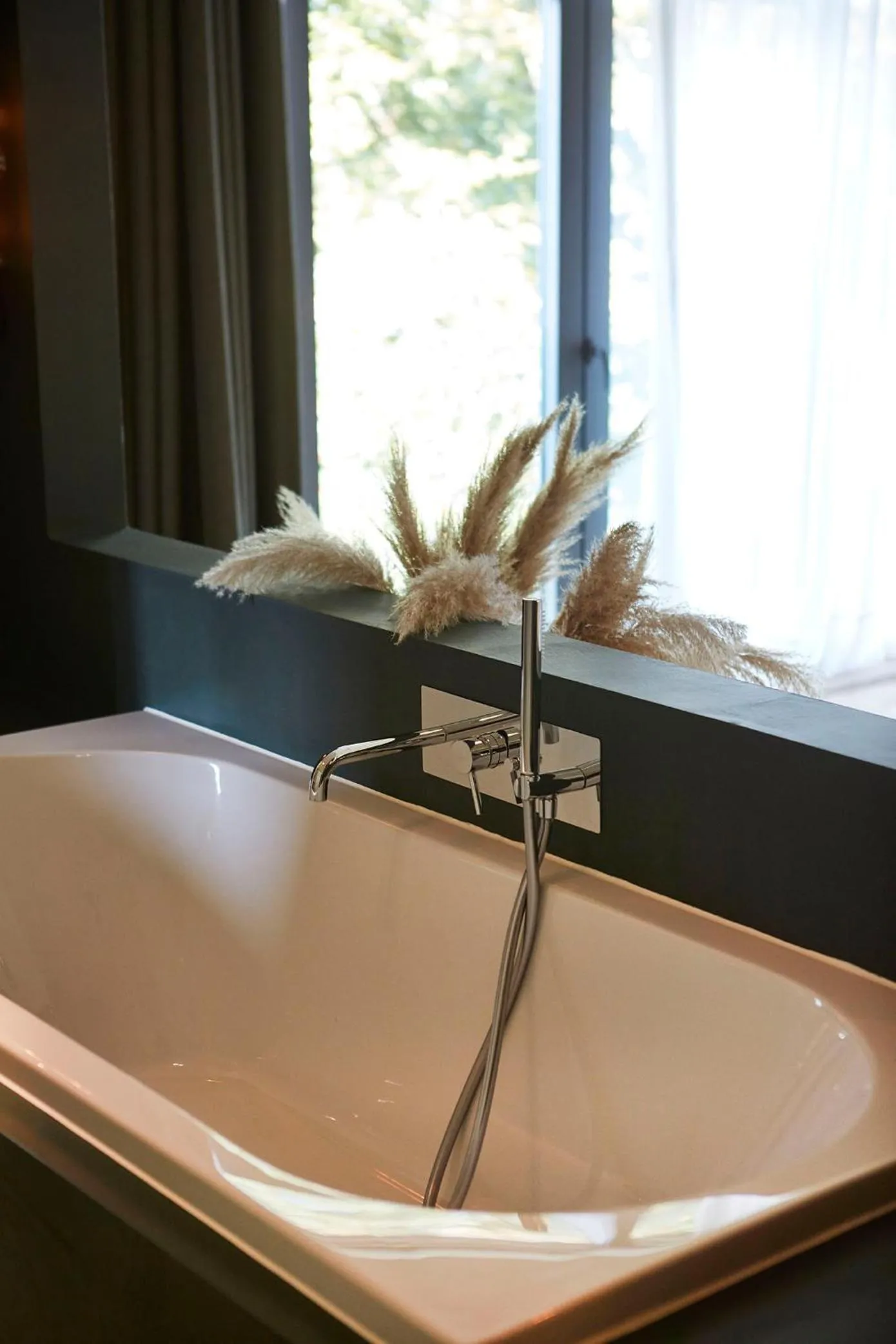 Bath in Chambre d'Amis by Alix