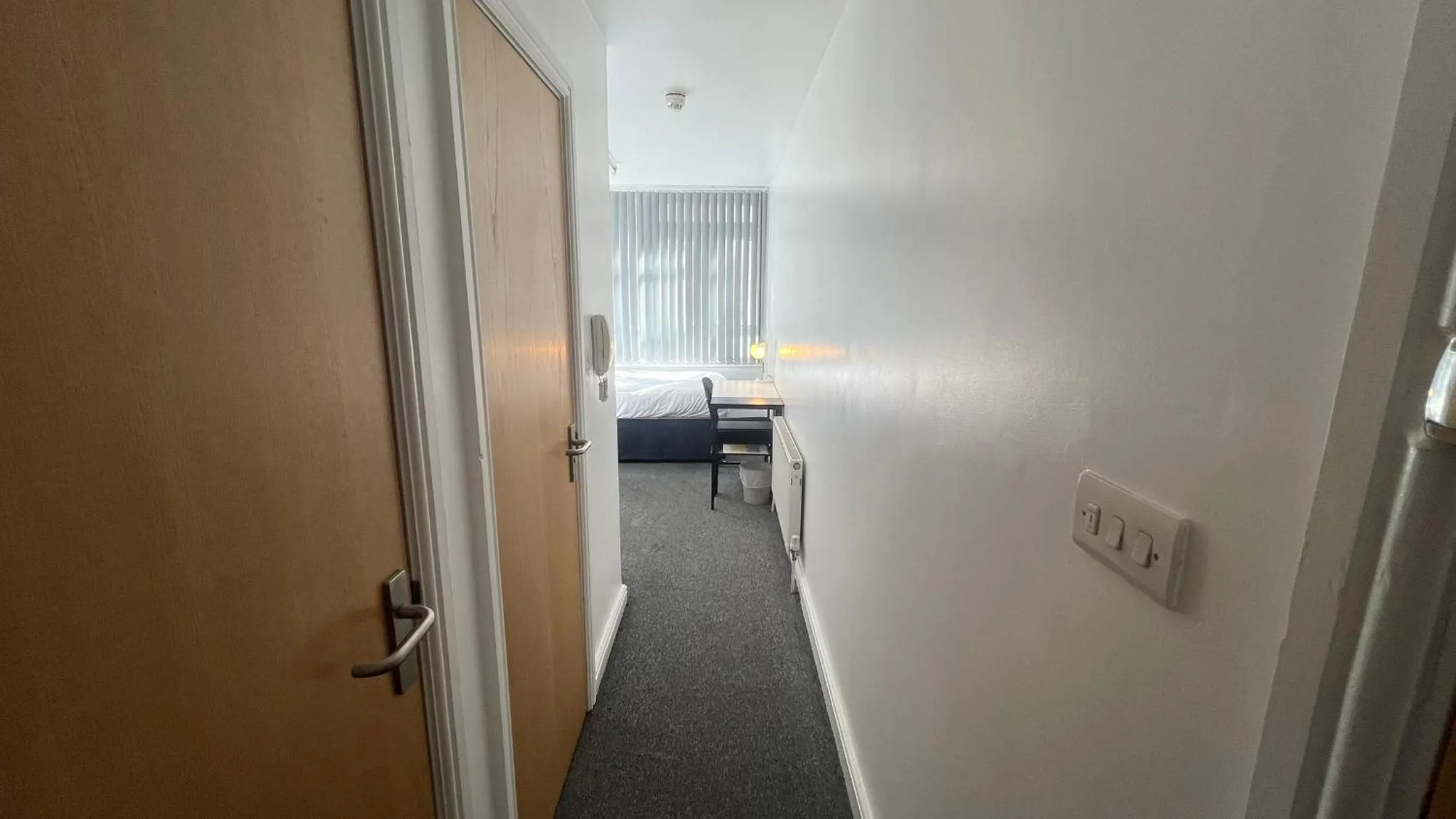 Bed in Sangha House - Short Stays