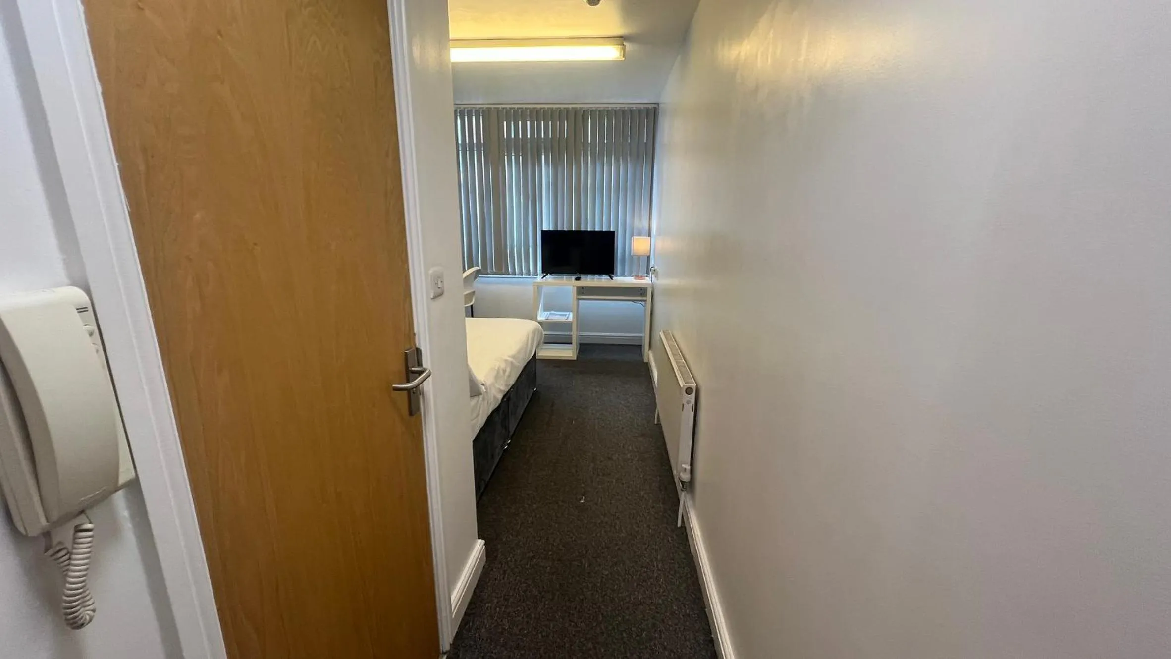 Bed in Sangha House - Short Stays