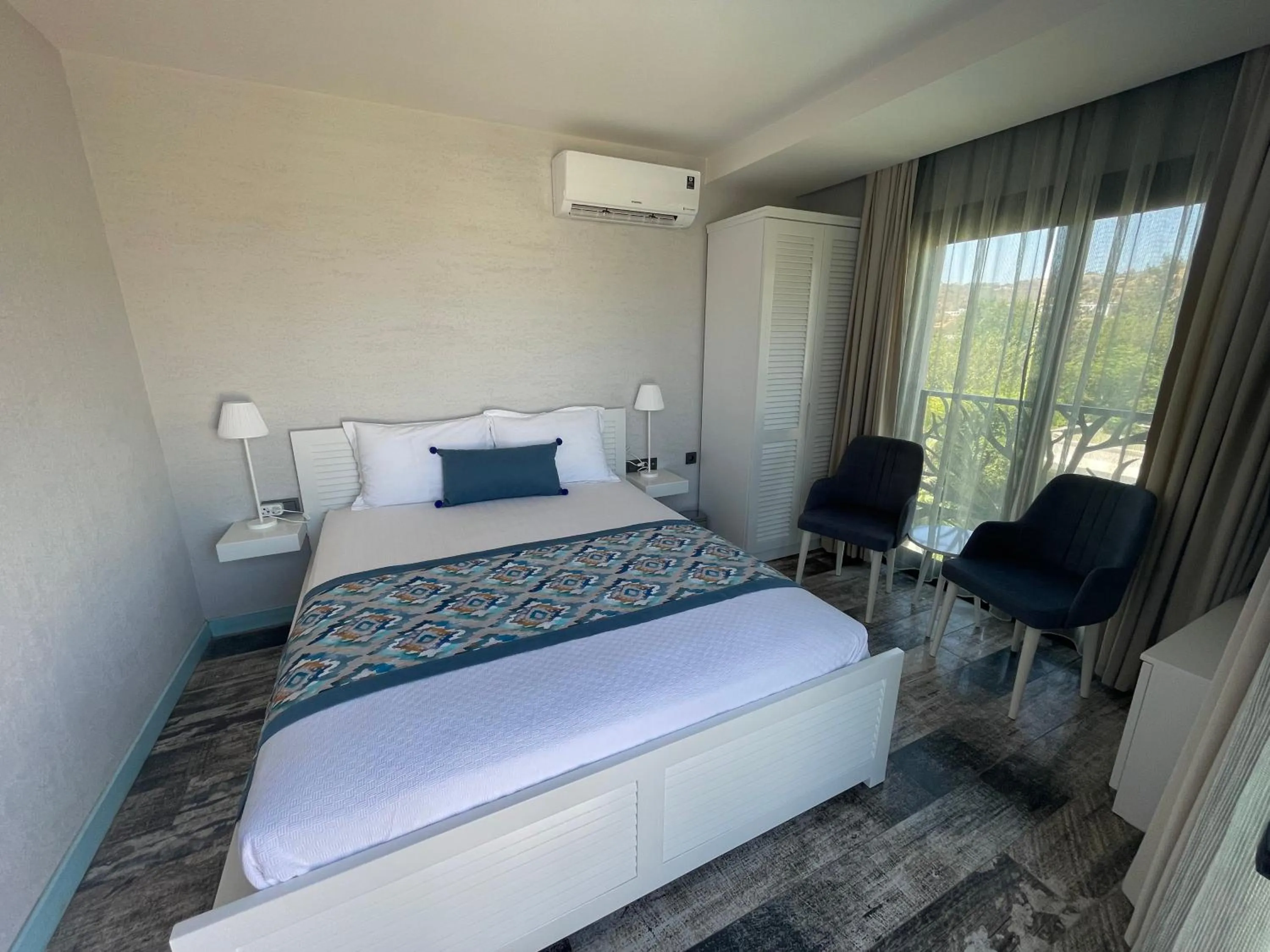 Bed in Villa Oliva Butik Hotel