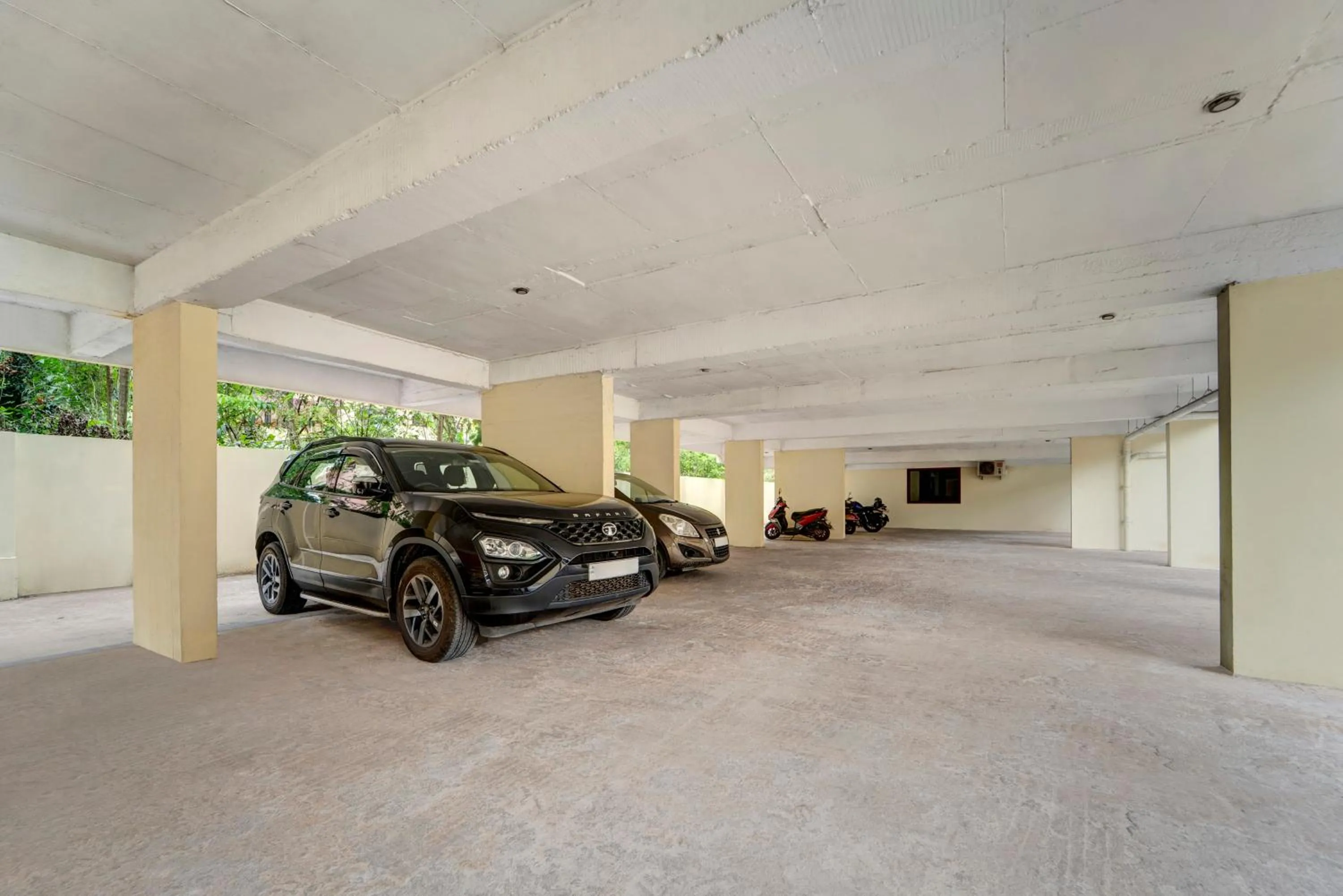 Parking in Treebo Pratham Inn, Manipal