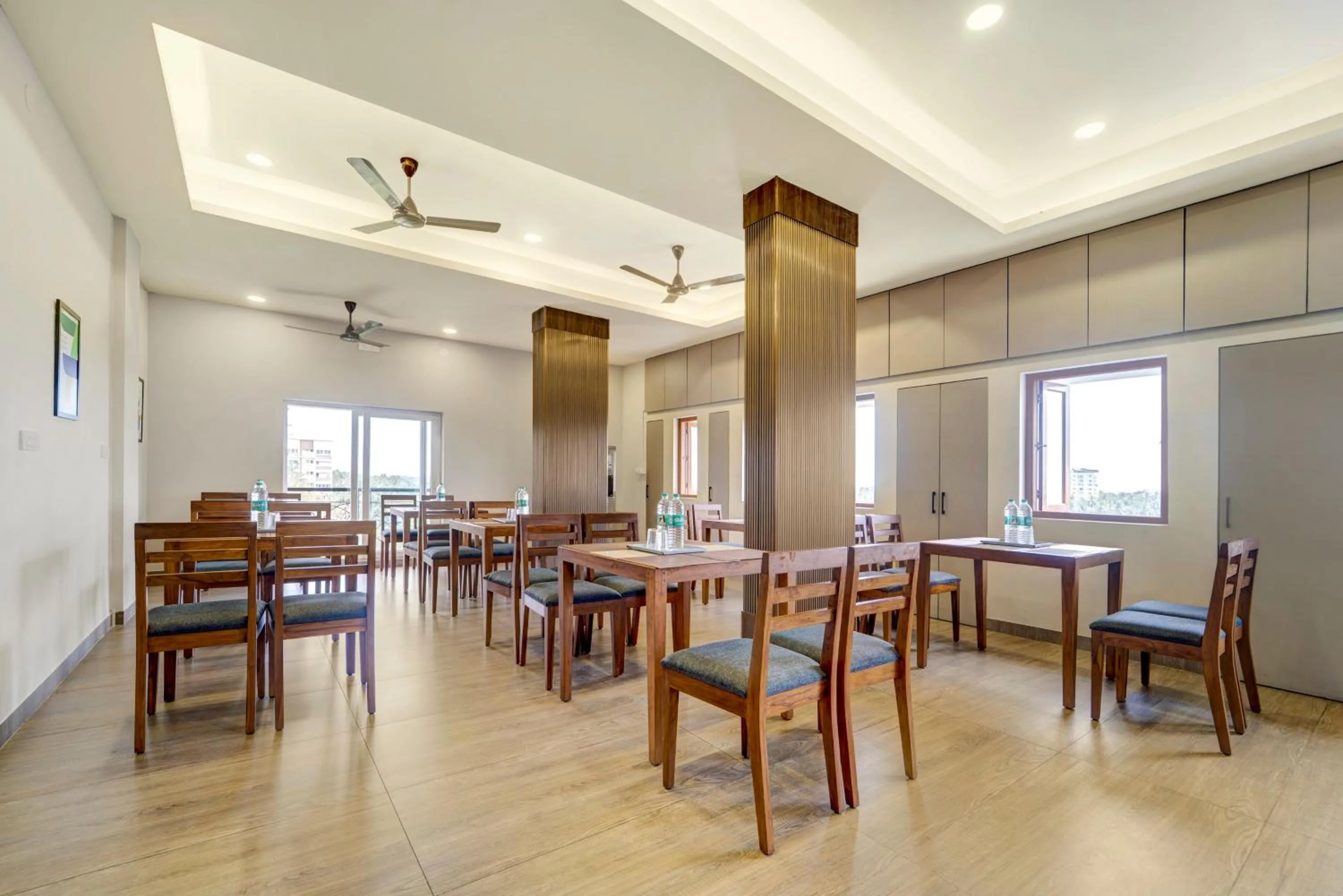 Dining area in Treebo Pratham Inn, Manipal