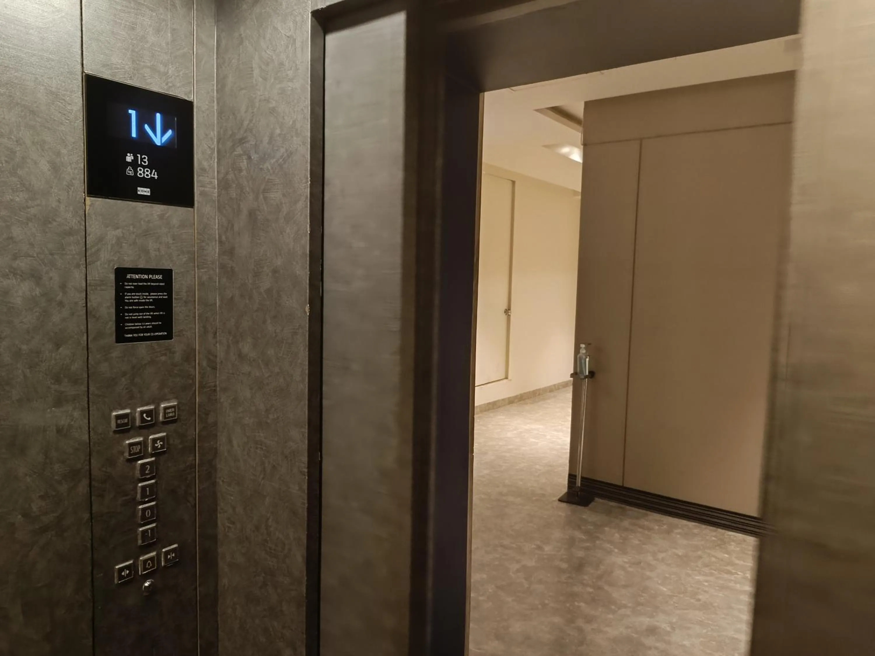 elevator in Udman Hotel Greater Noida