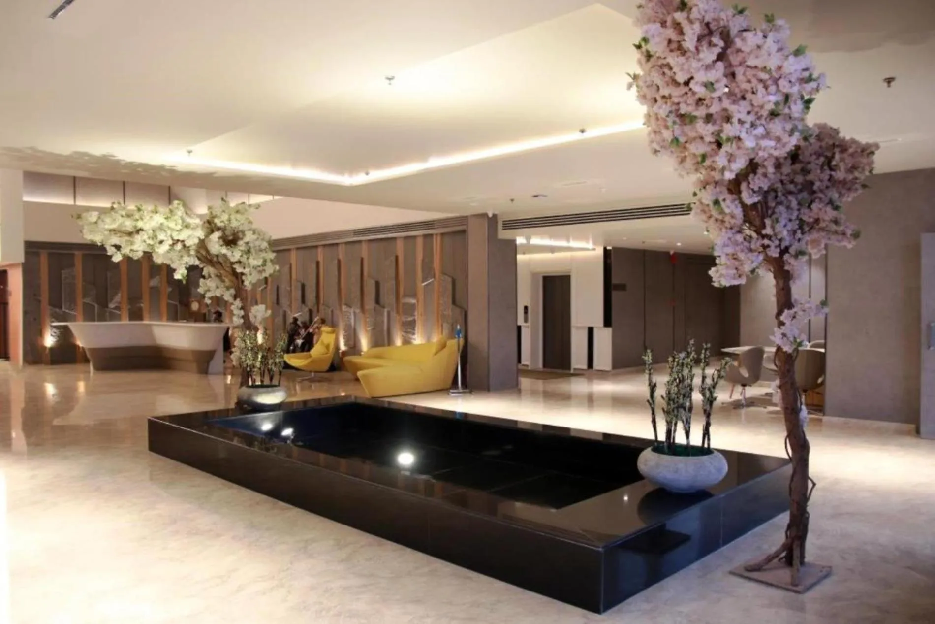 Lobby or reception in Udman Hotel Greater Noida