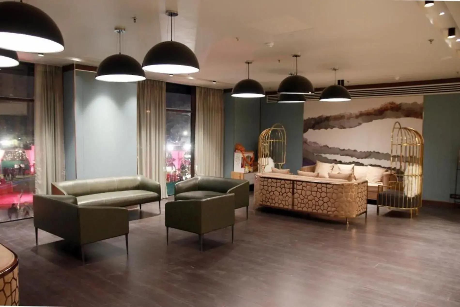 Lounge or bar in Udman Hotel Greater Noida Lounge or bar in Udman Hotel Greater Noida