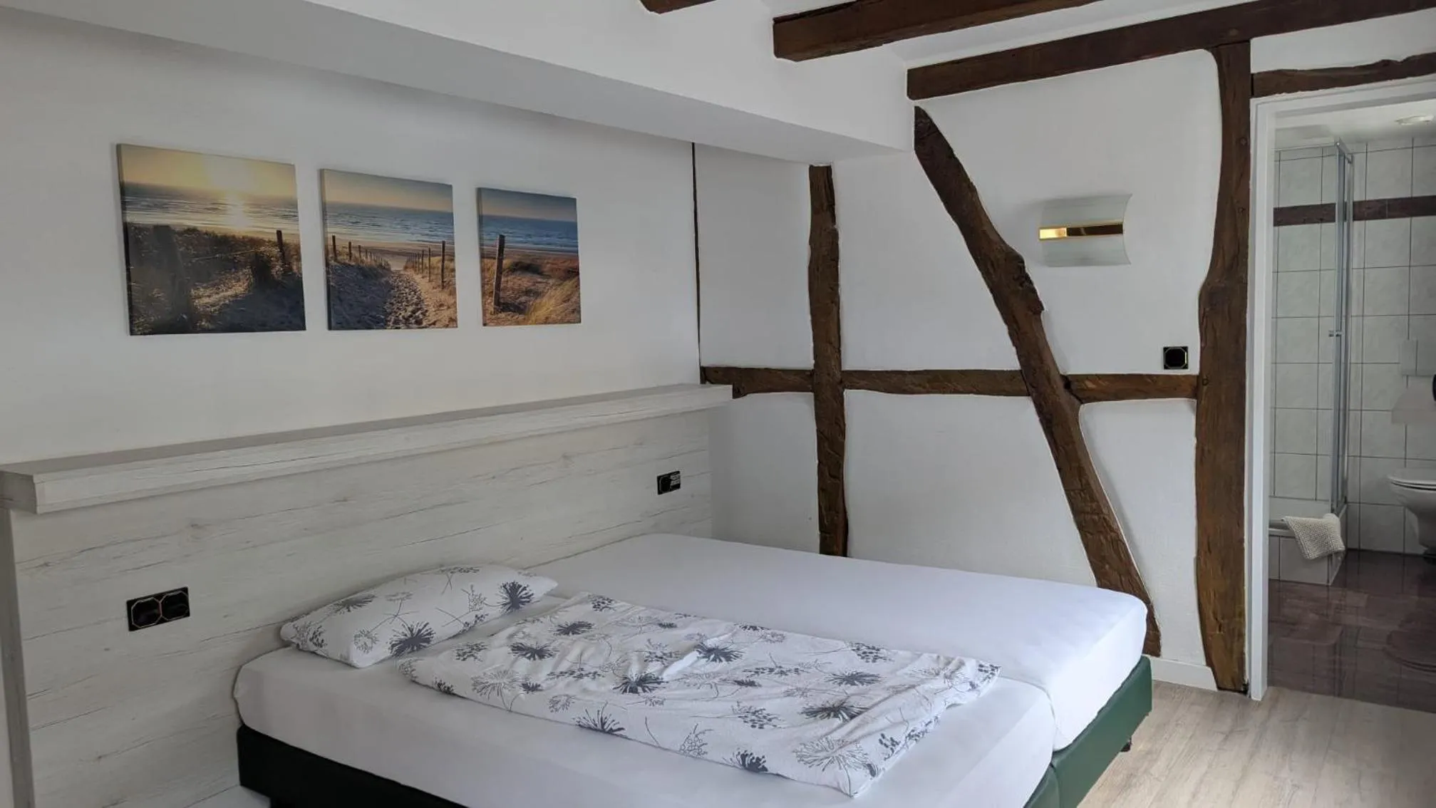 Bed in Bergischer Hof