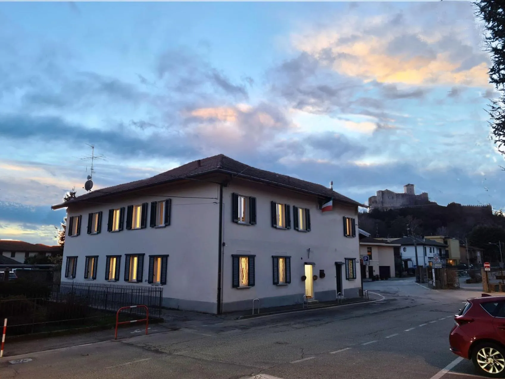 Property building in Dragonfly Appartamento Blu
