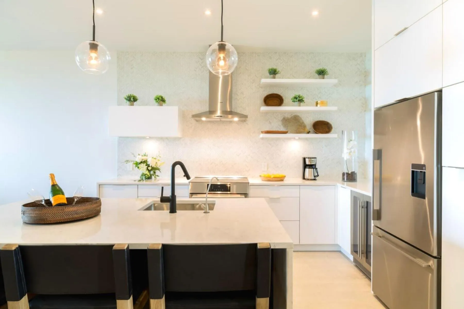 Kitchen or kitchenette in H2O life style resort