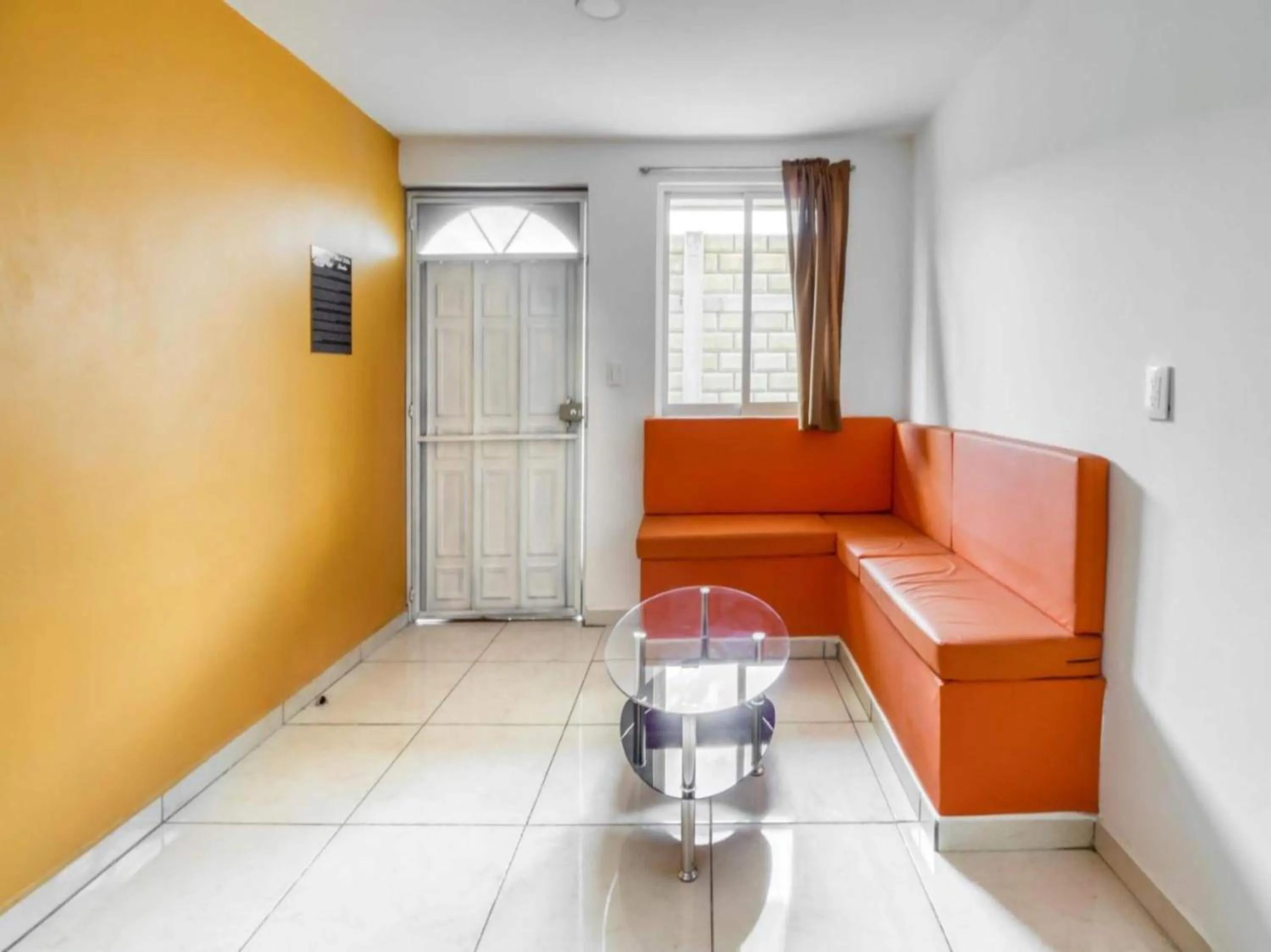 Bedroom in OYO Hotel Familiar Tollan Cholula