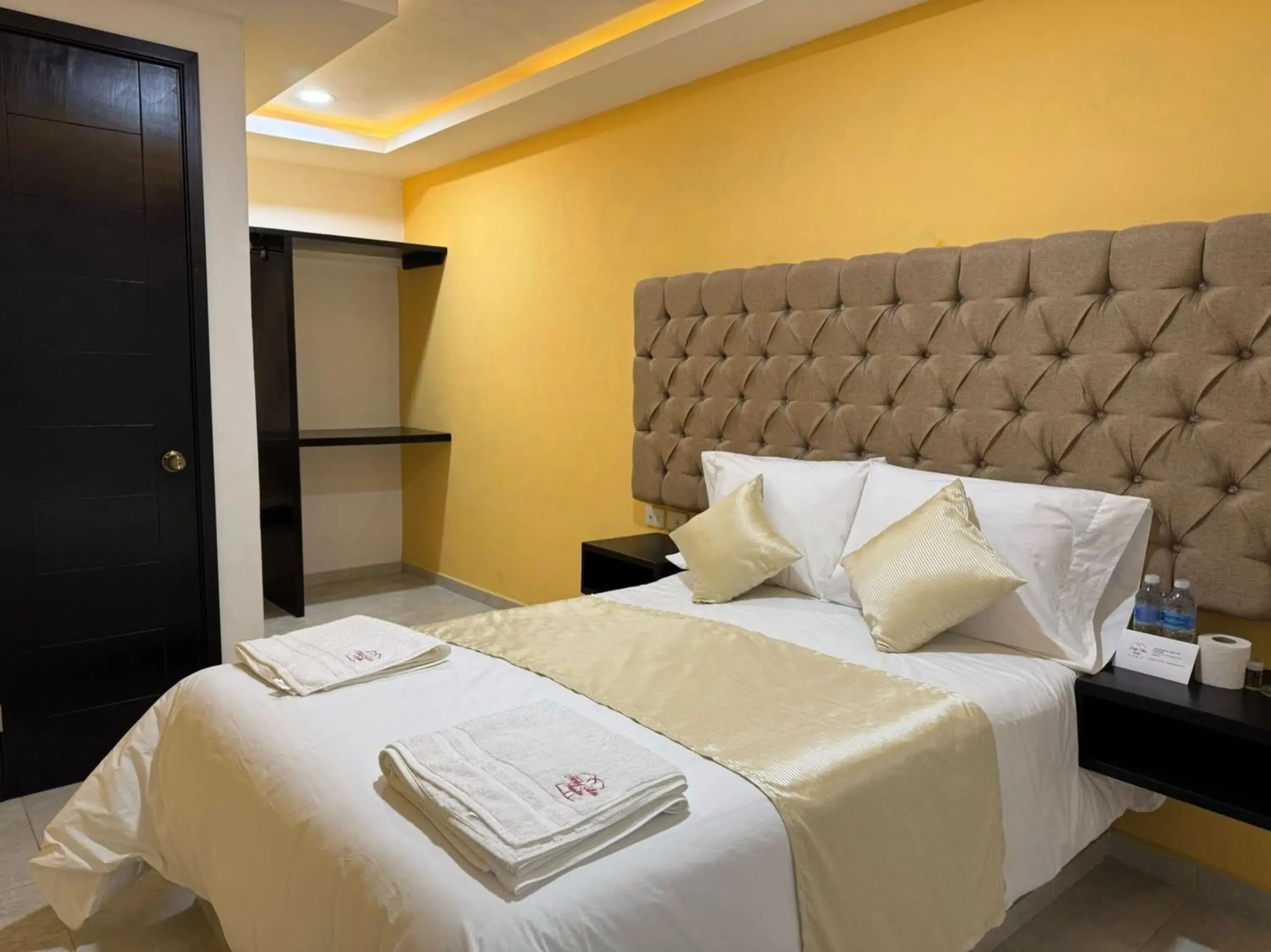 Bedroom, Bed in OYO Hotel Familiar Tollan Cholula Bedroom, Bed in OYO Hotel Familiar Tollan Cholula