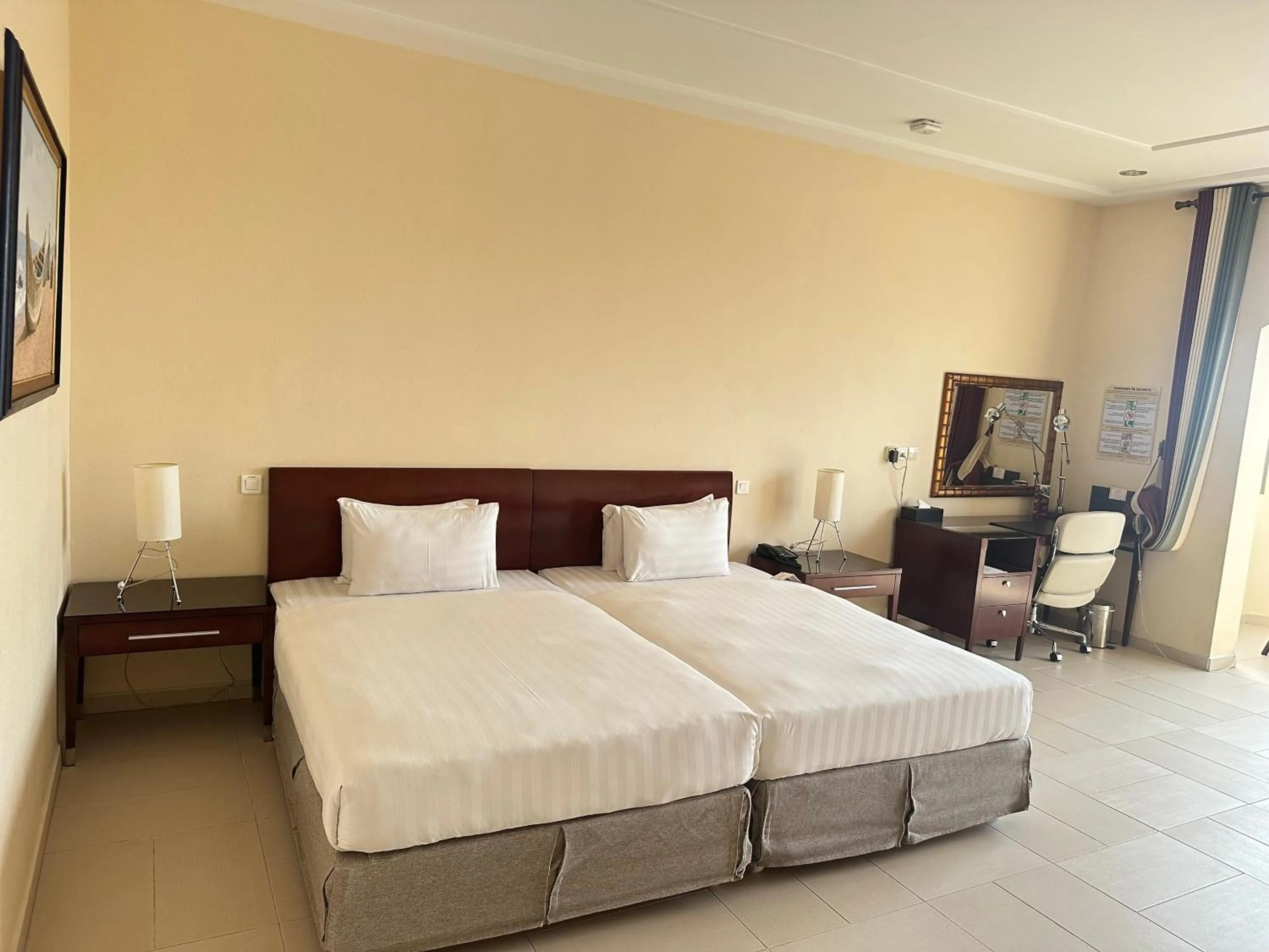 Bed in Hôtel Sancta Maria