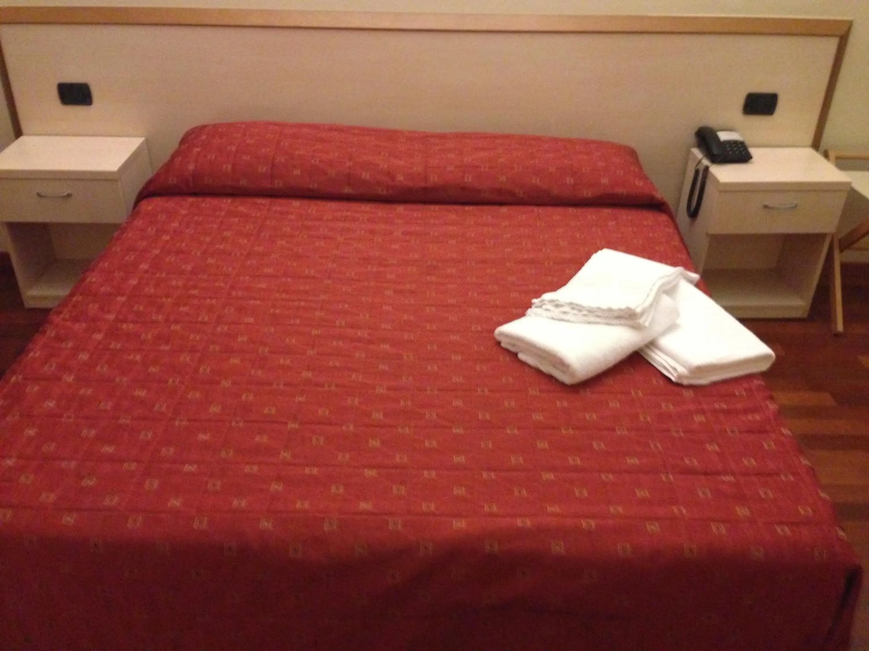 Decorative detail, Bed in Caprice