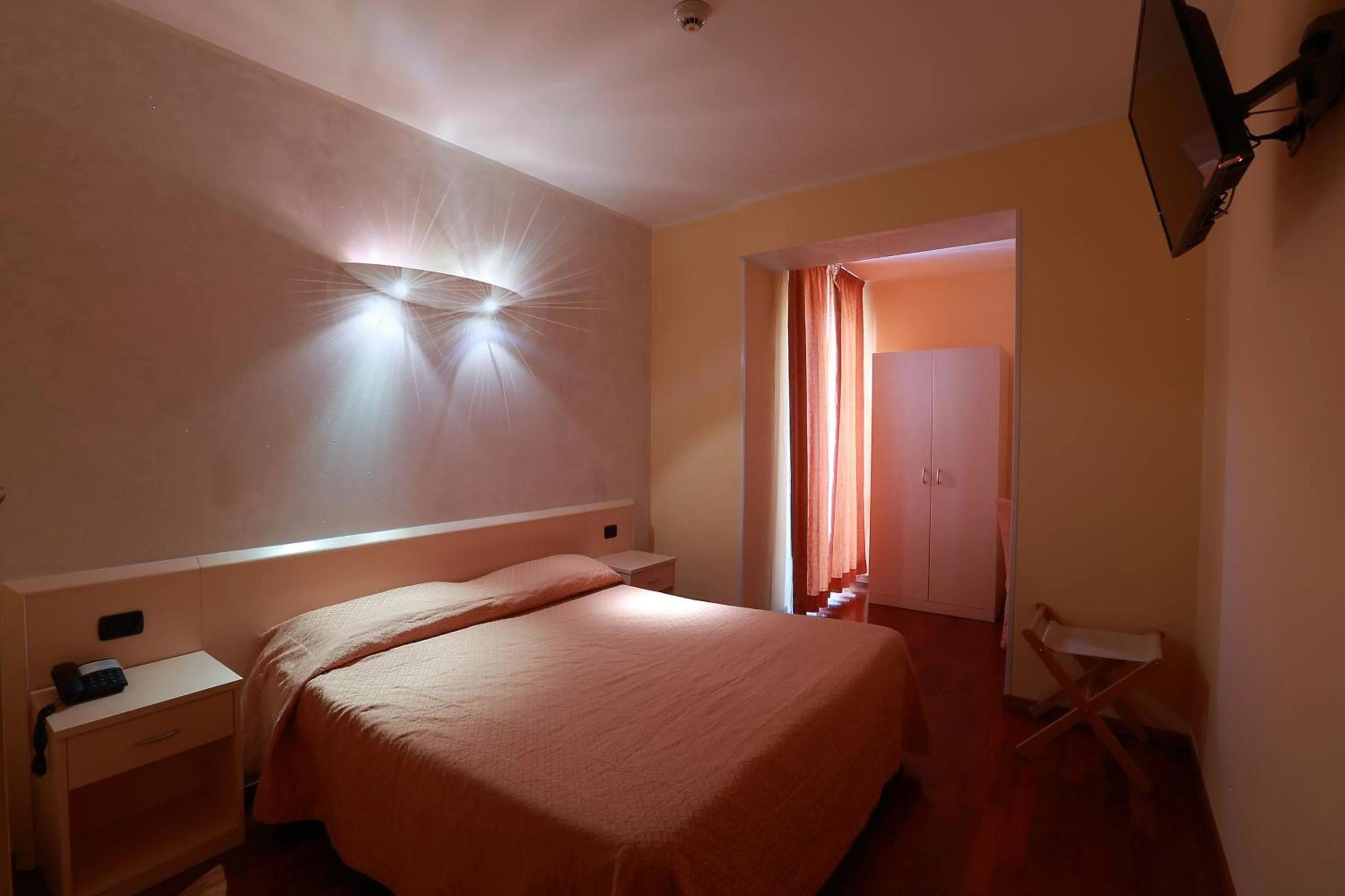 Mountain view, Bed in Caprice