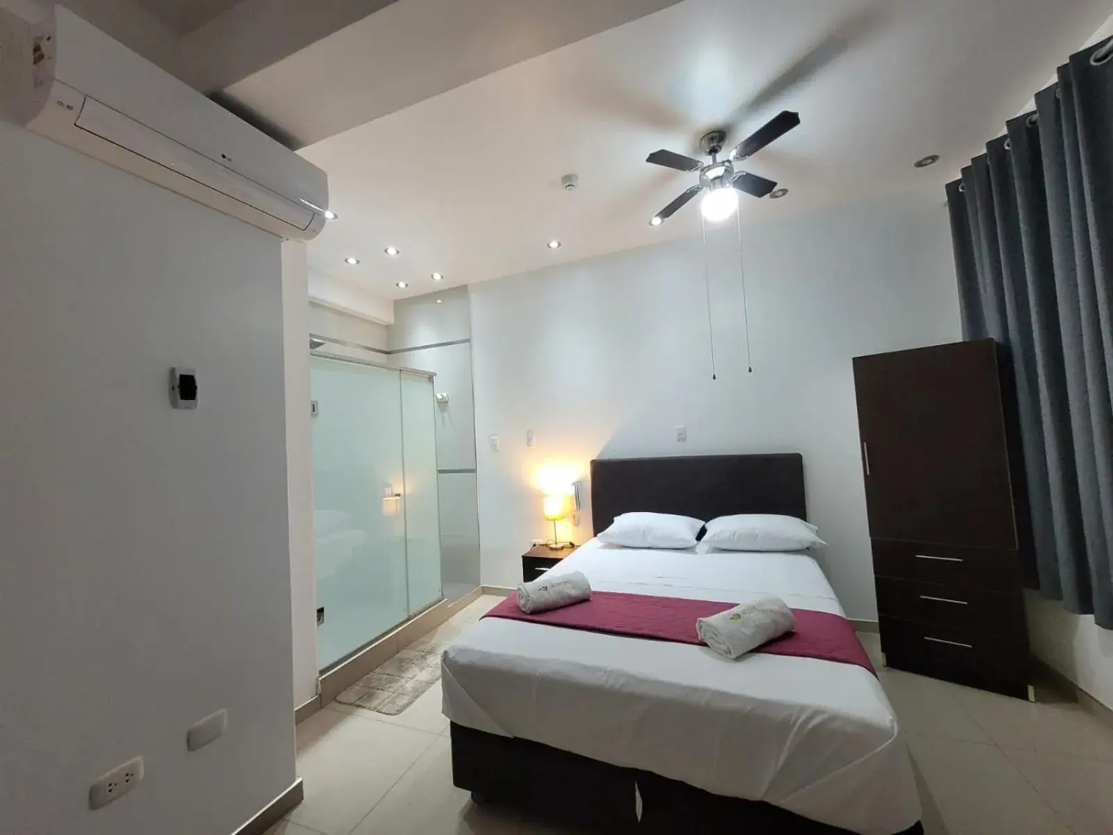 Deluxe King Room in GOLDEN SKY Deluxe King Room in GOLDEN SKY