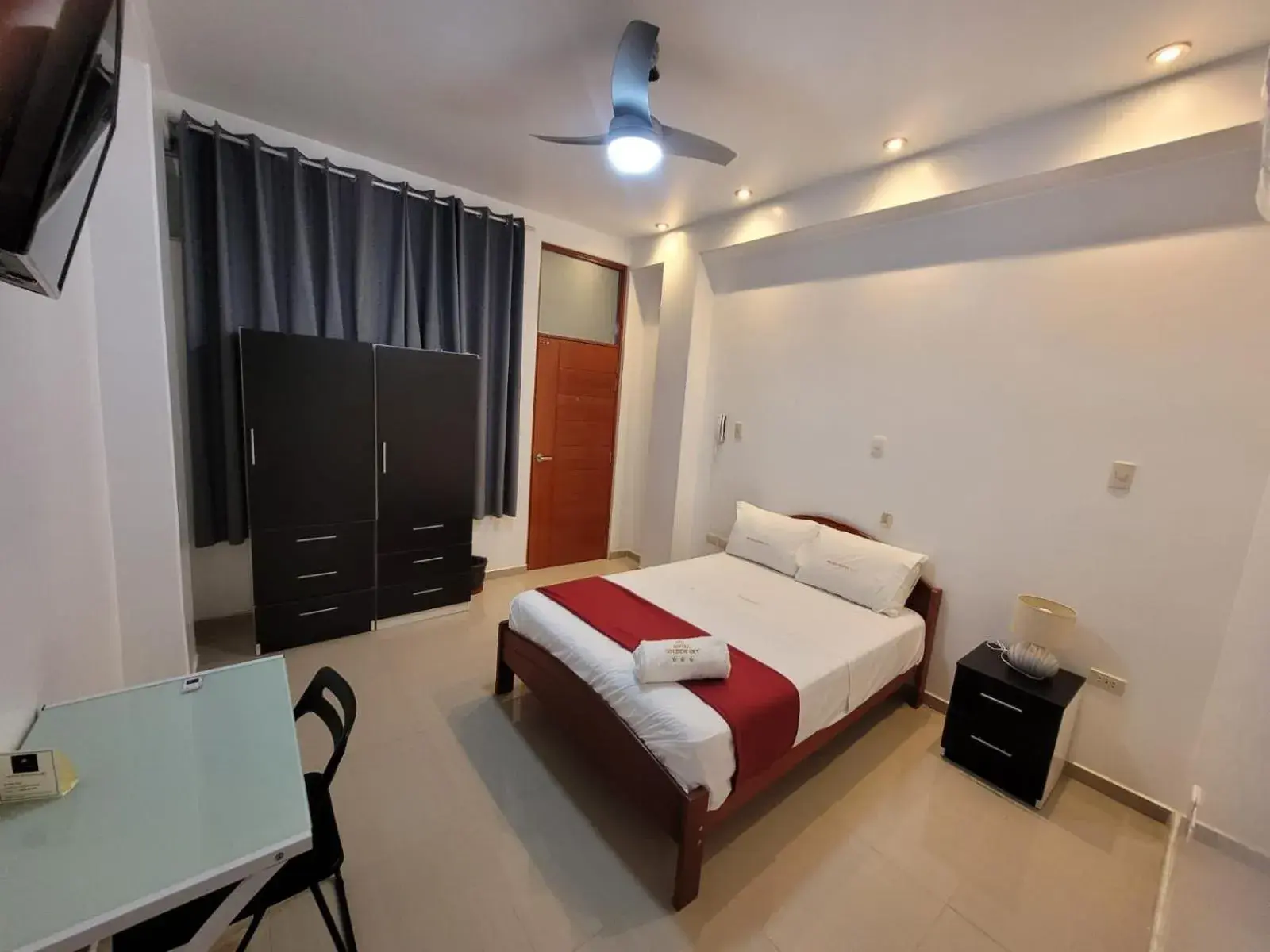 Deluxe Single Room - single occupancy in GOLDEN SKY Deluxe Single Room - single occupancy in GOLDEN SKY