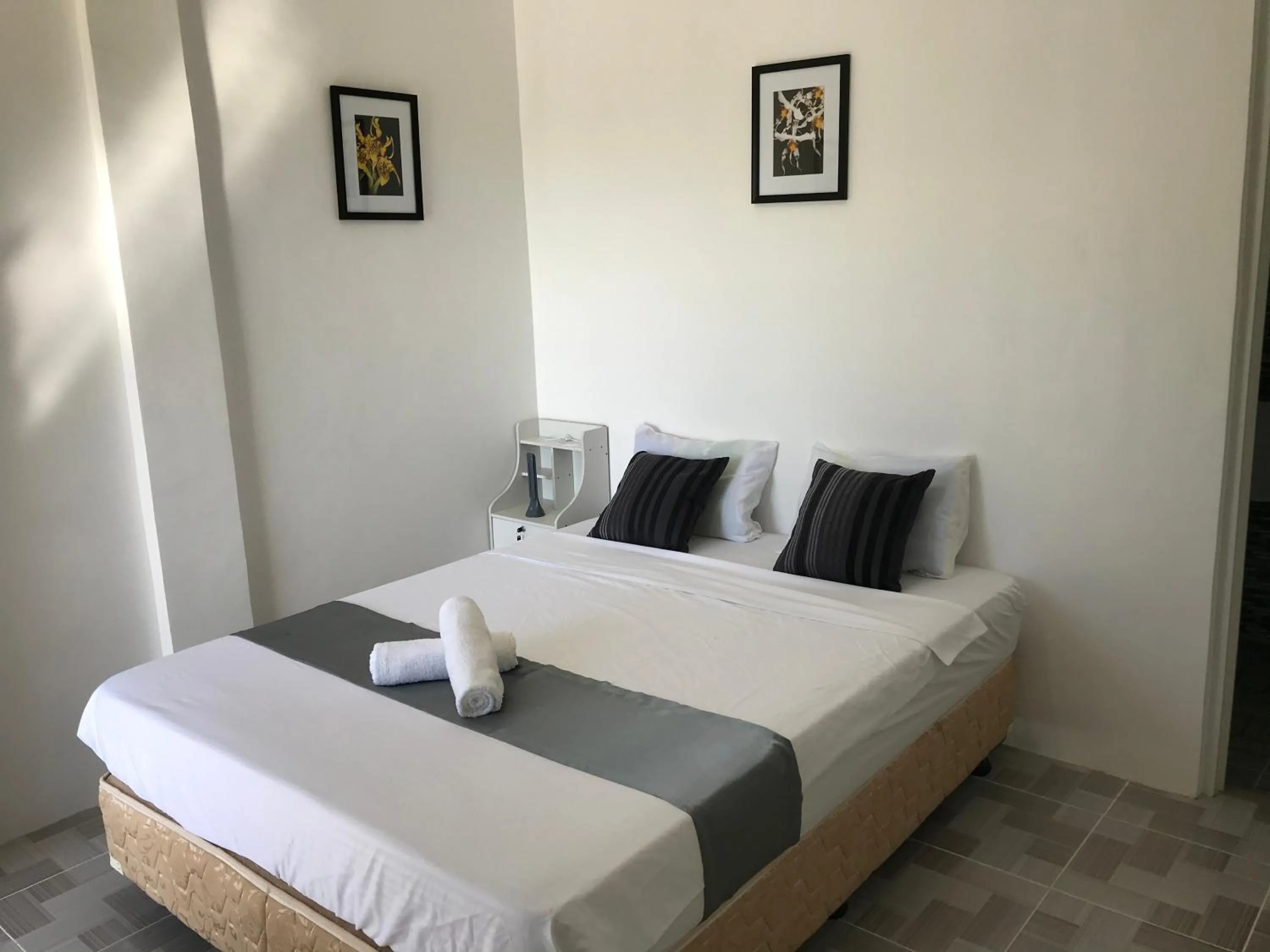 Bed in Paradise Beach Guest House
