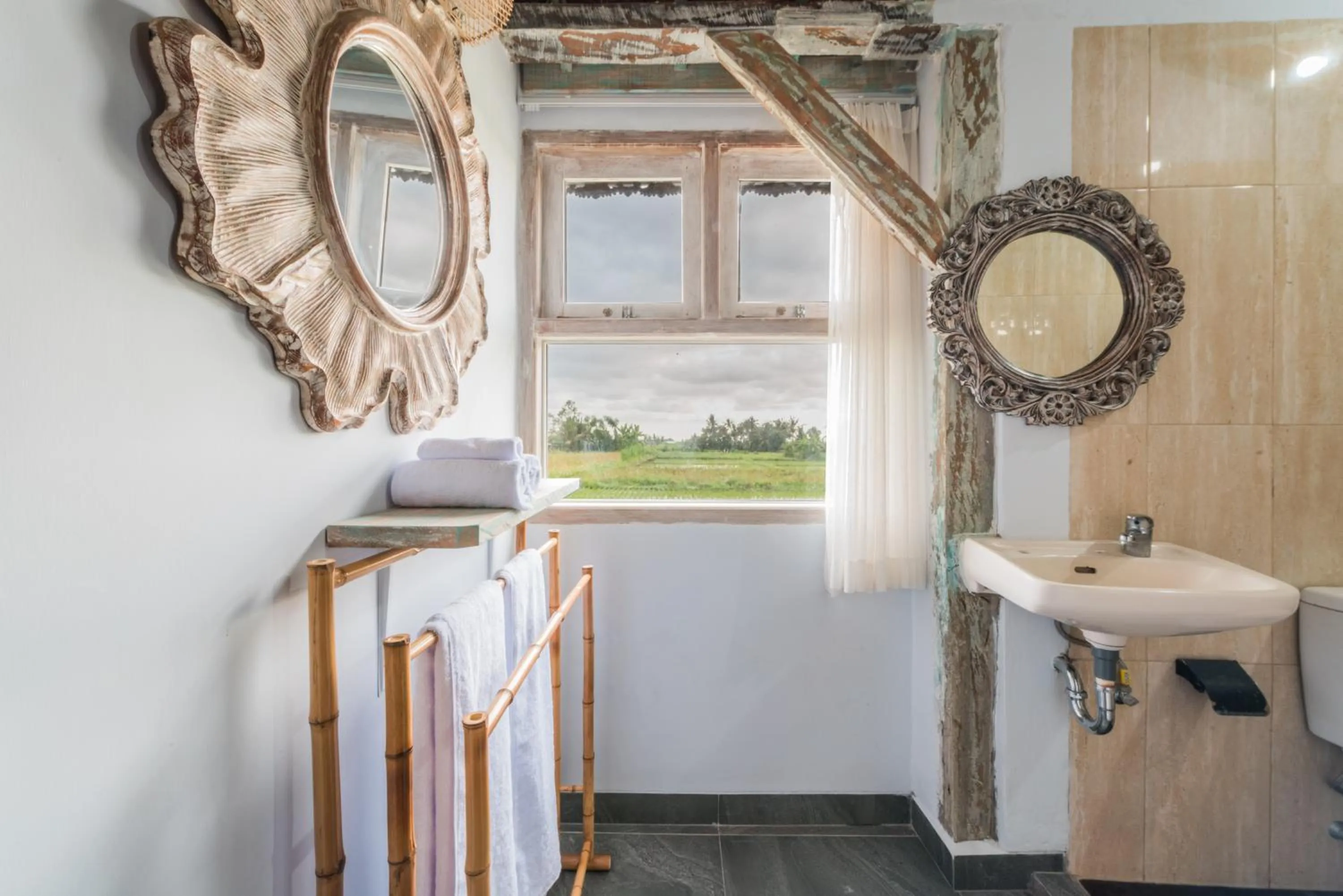 Bathroom in Nauna Villa Ubud