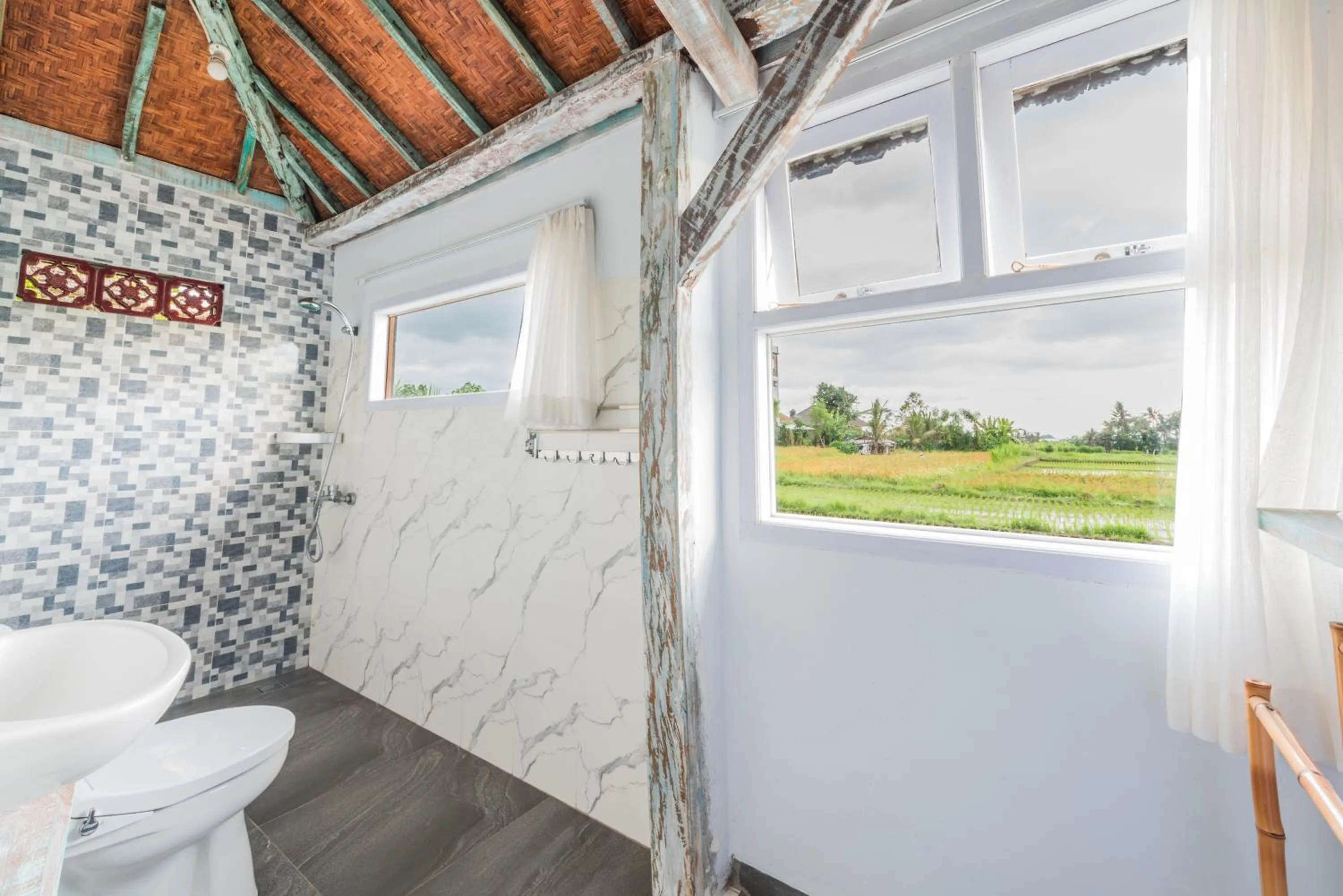Bathroom in Nauna Villa Ubud