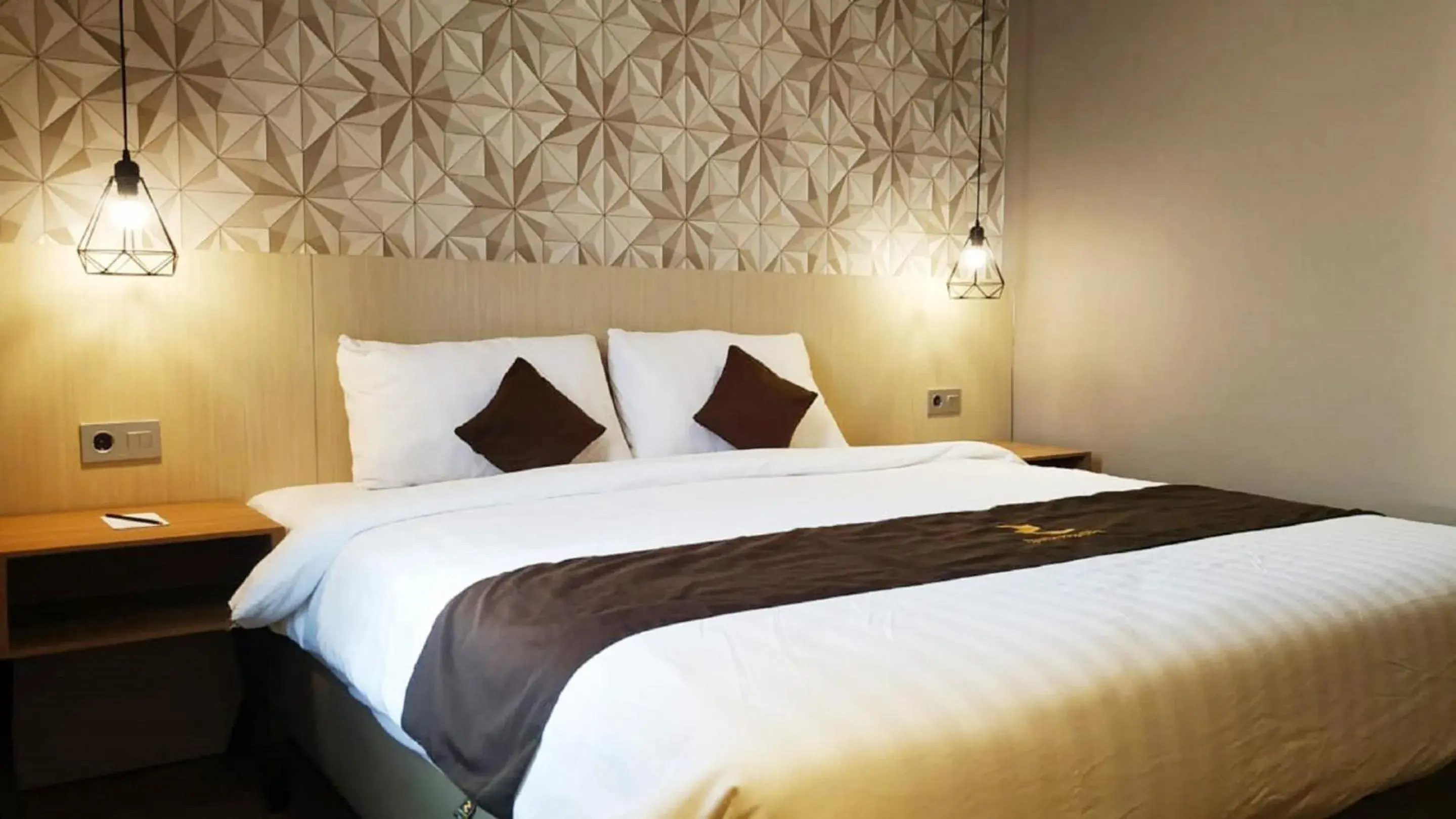 Bed in Zenith Premiere Hotel Baubau Bed in Zenith Premiere Hotel Baubau