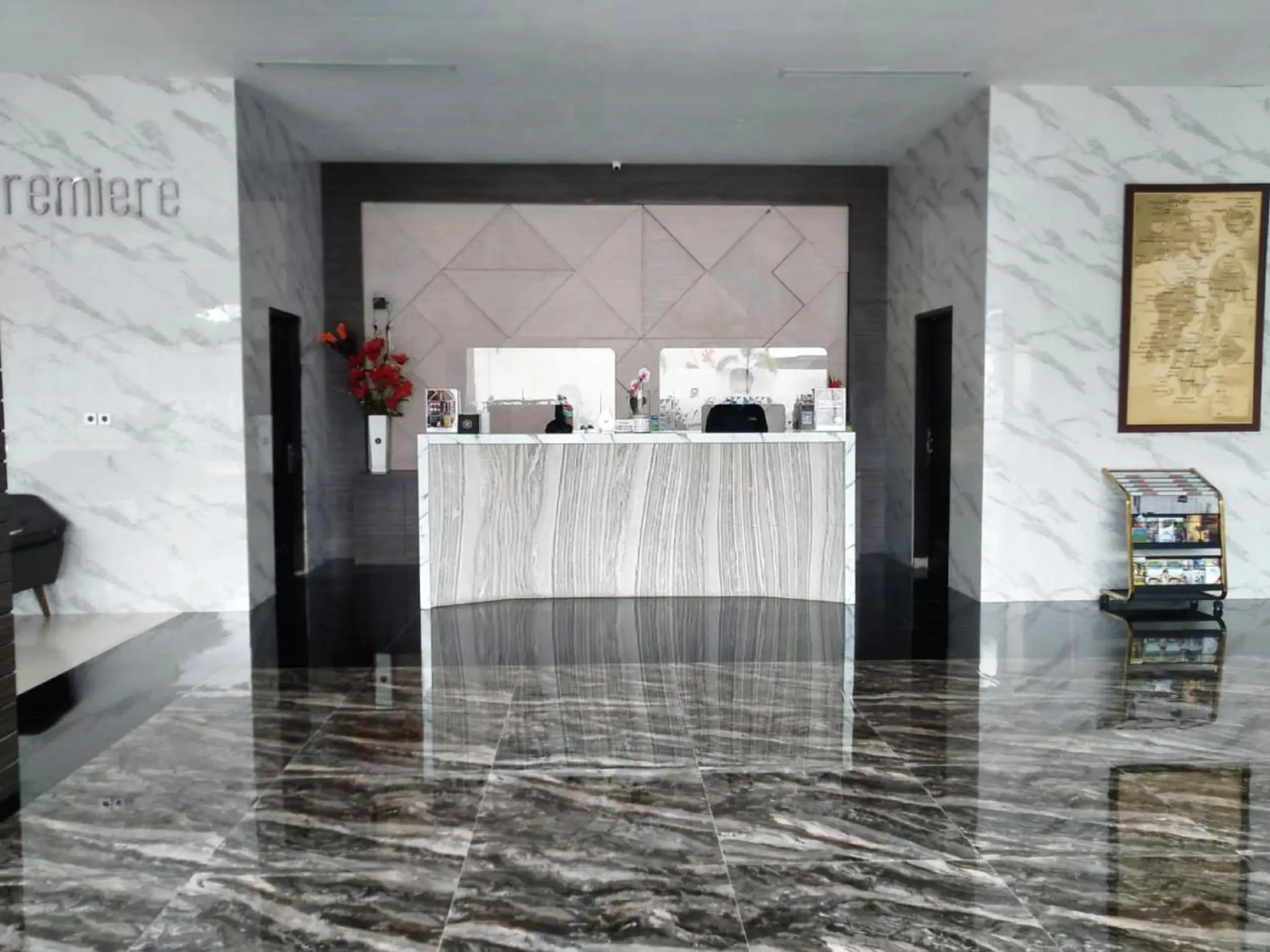 Lobby or reception in Zenith Premiere Hotel Baubau Lobby or reception in Zenith Premiere Hotel Baubau