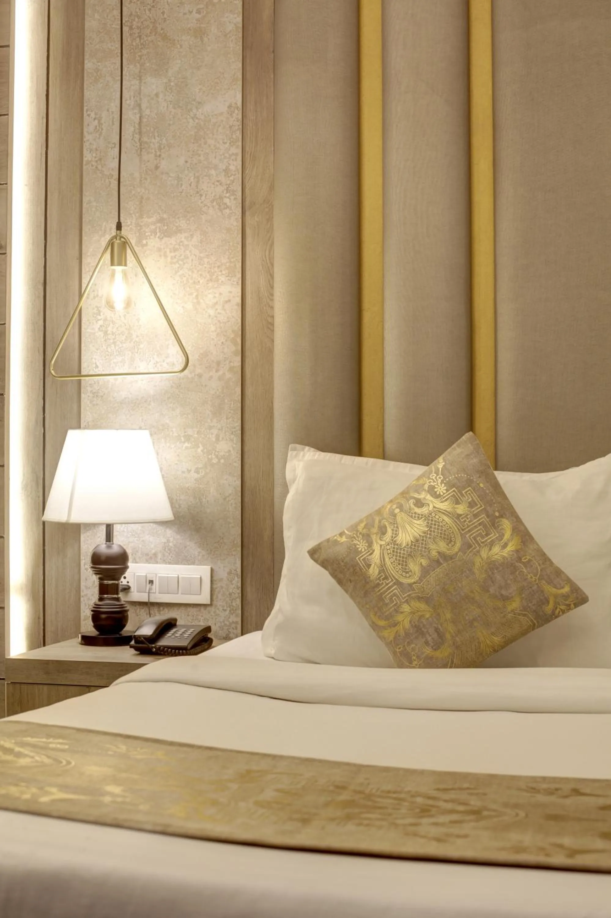 Bed in Town Pallace Inn - Hotel in New Delhi