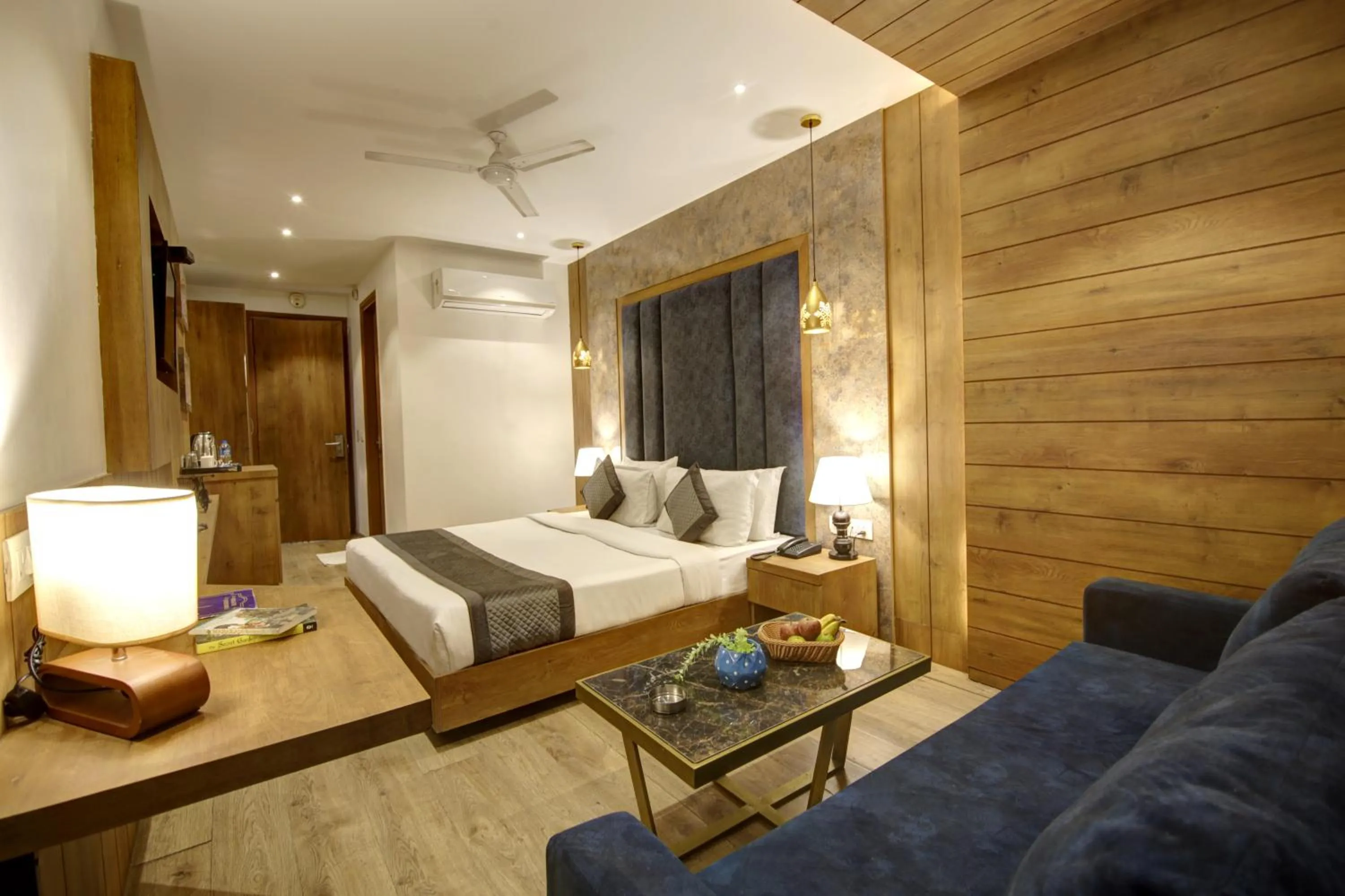 Bed in Town Pallace Inn - Hotel in New Delhi