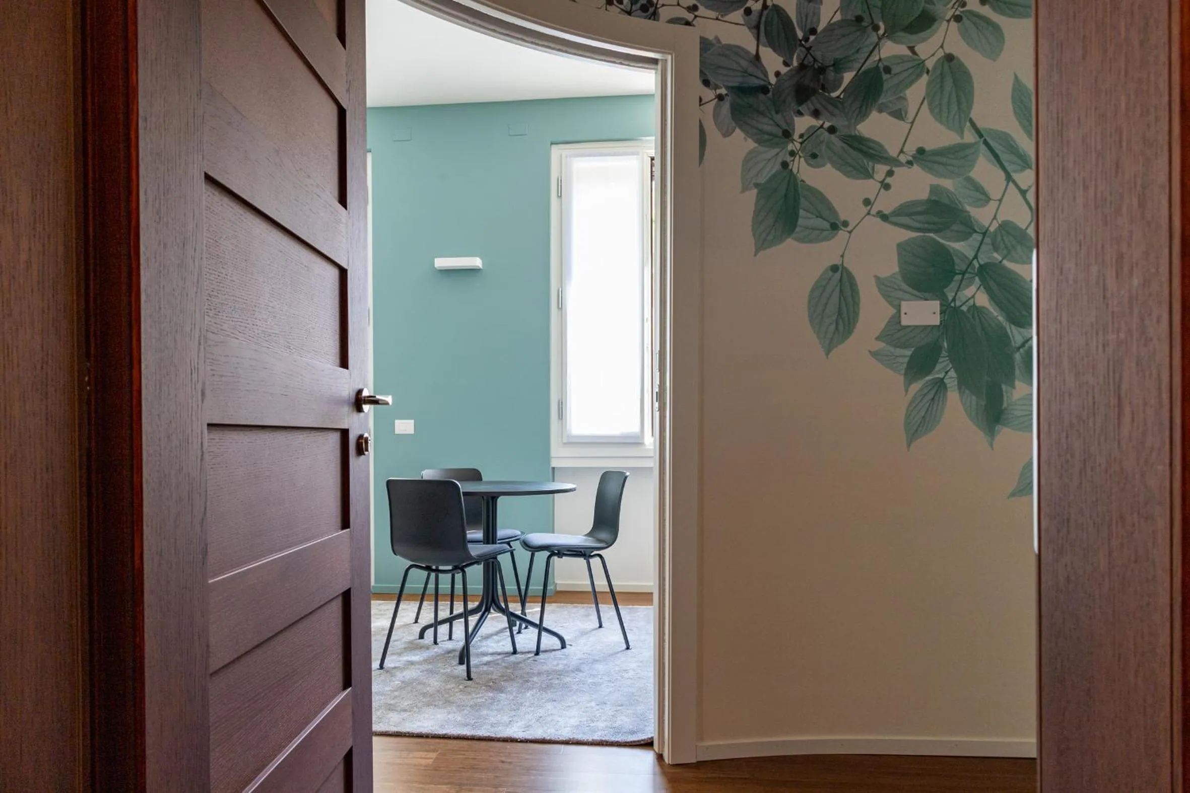 Facade/entrance in Ariosto Social Club