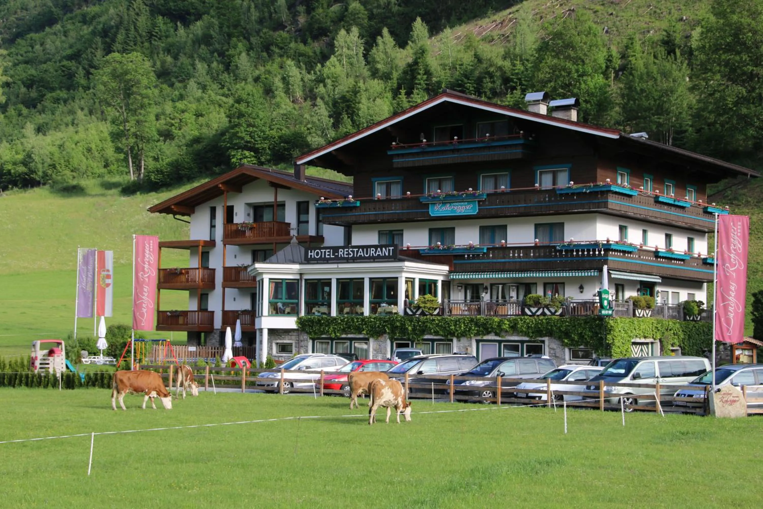 Property building in Landhaus Rohregger