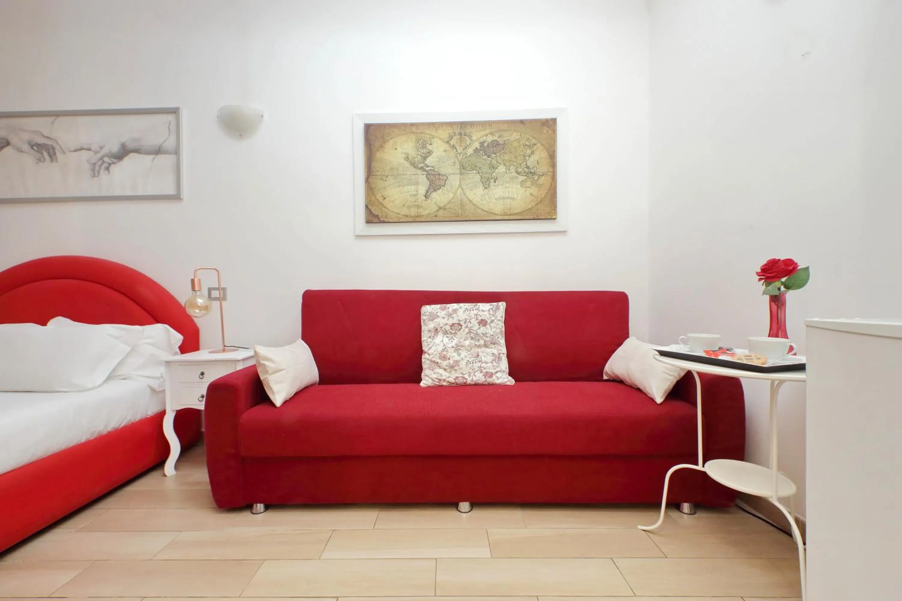 Bed in Dream City Rome